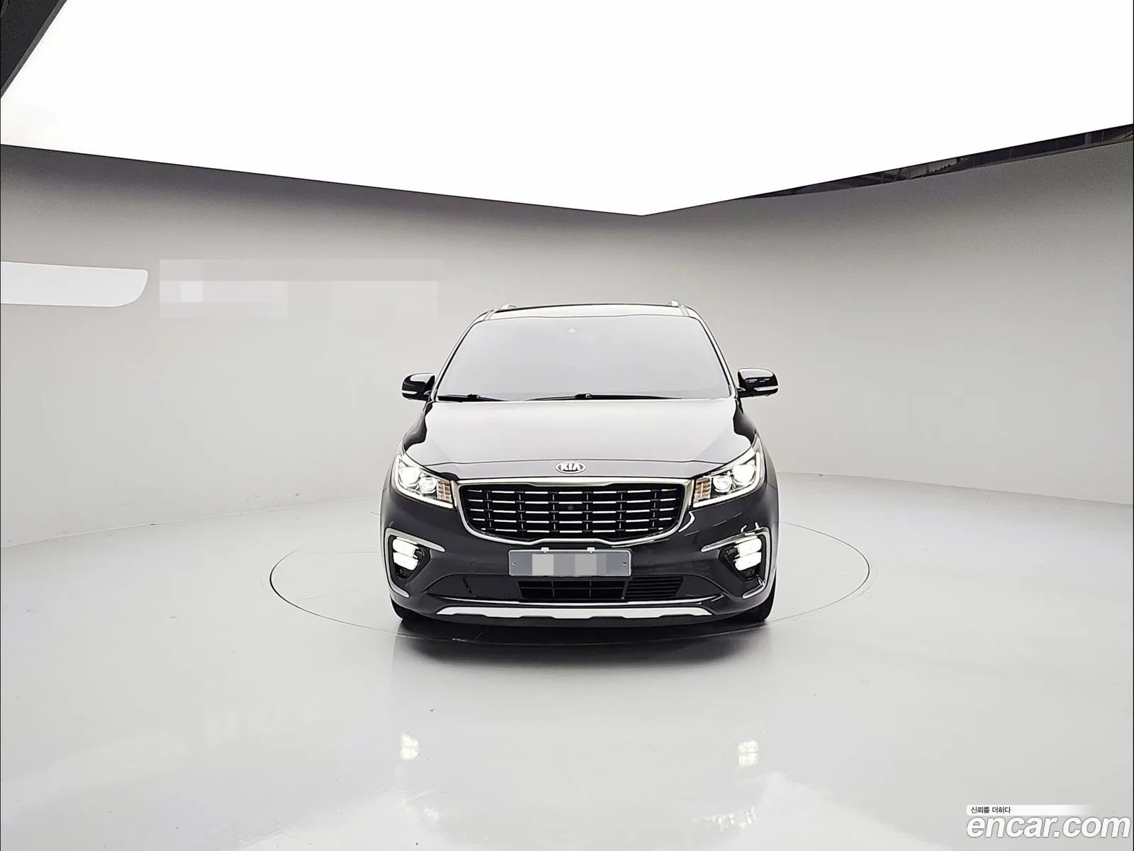 Kia Carnival 2019 — 19