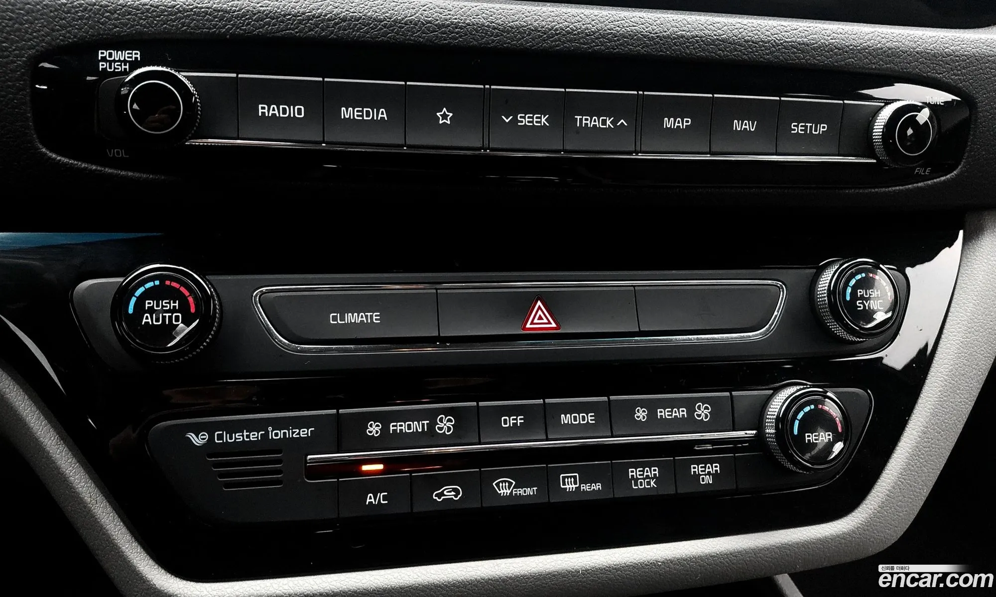Kia Carnival 2019 — 4