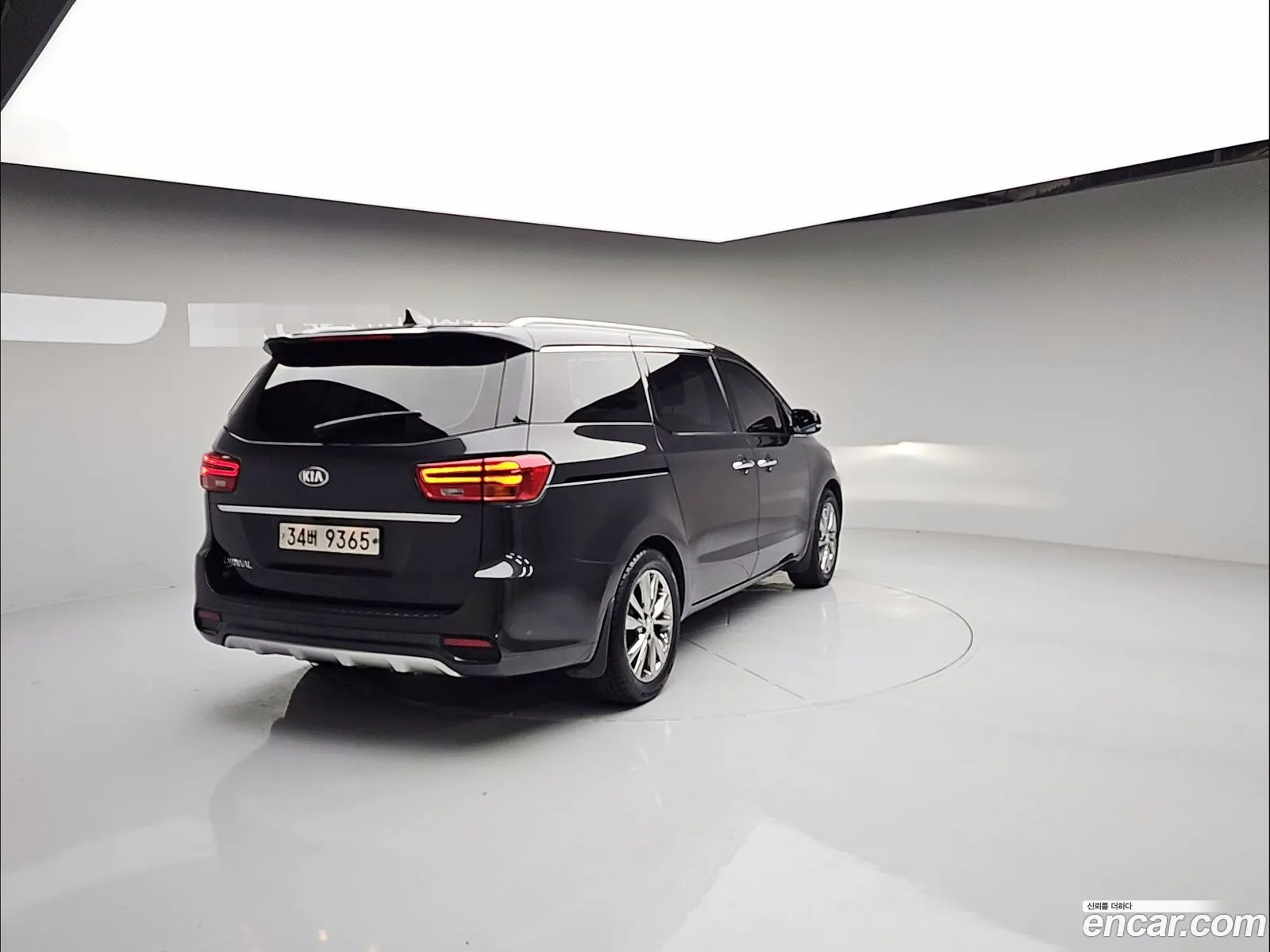 Kia Carnival 2019 — 20