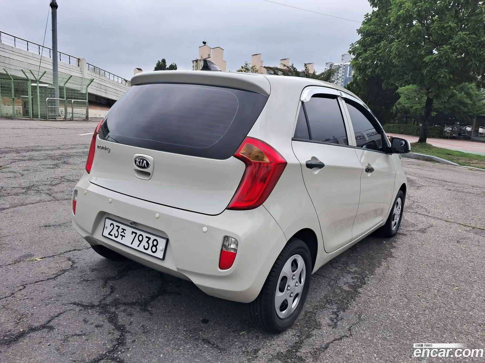 Kia Morning 2014 — 10
