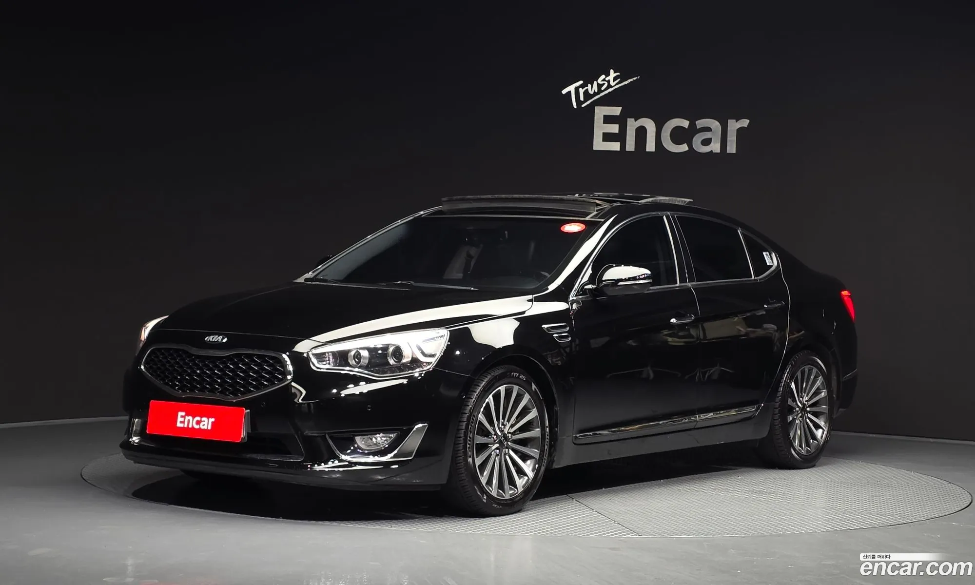 Kia K7 2013 KNALM415BDA115774 — 29