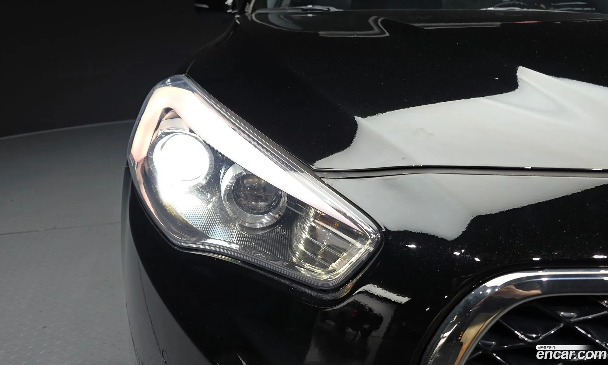 Kia K7 2013 KNALM415BDA115774 — 2