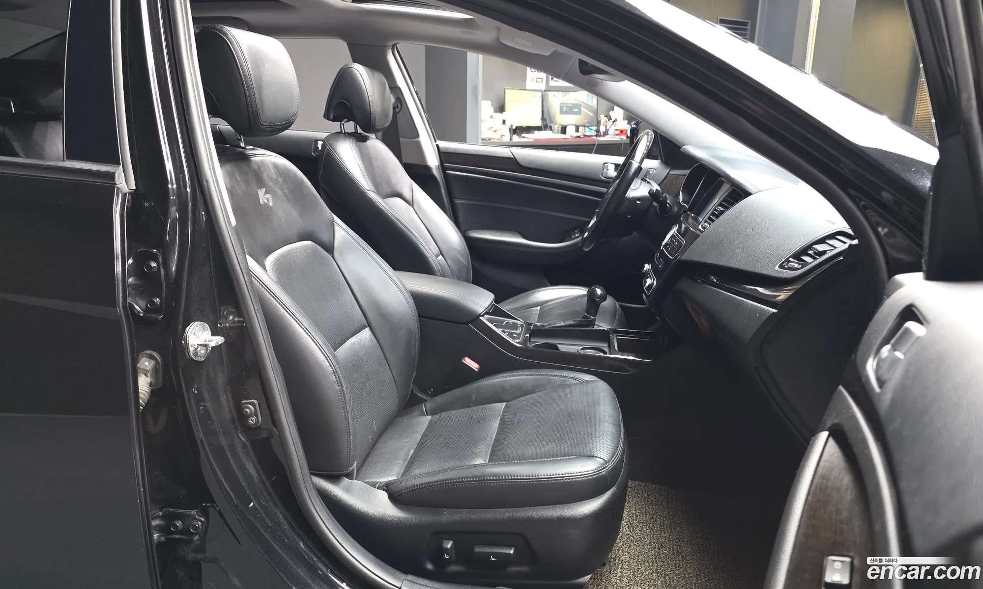 Kia K7 2013 KNALM415BDA115774 — 13