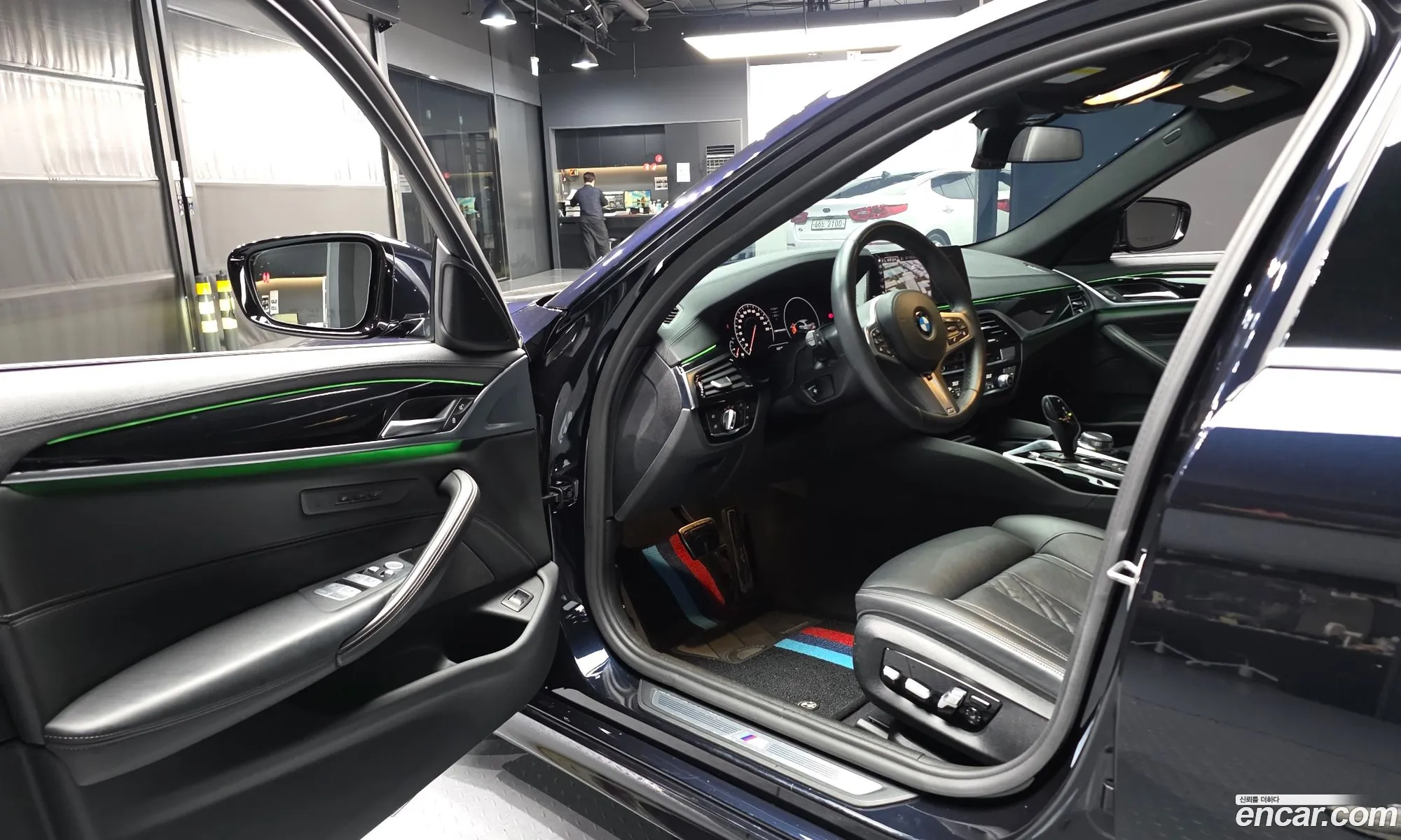 BMW 5 Series 2019 — 26