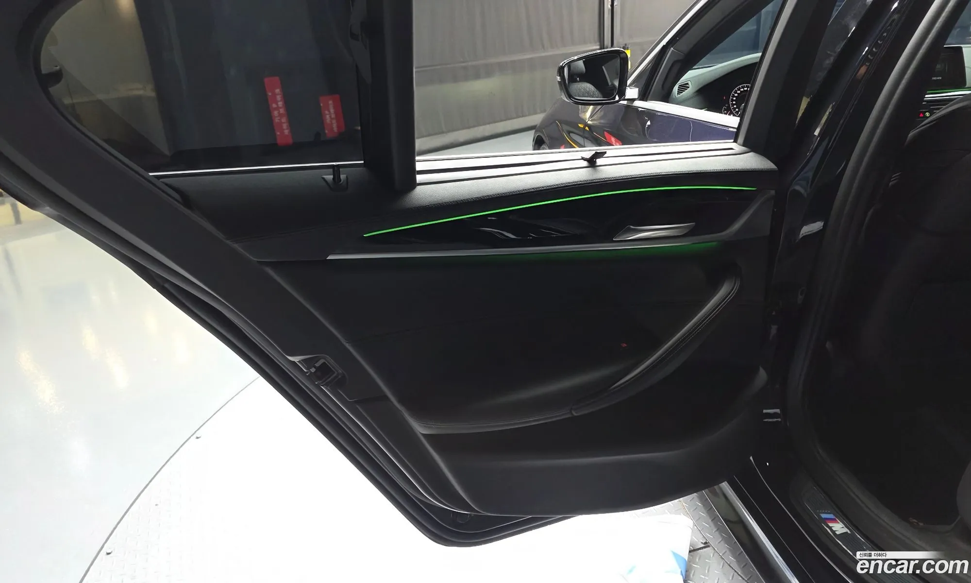 BMW 5 Series 2019 — 16