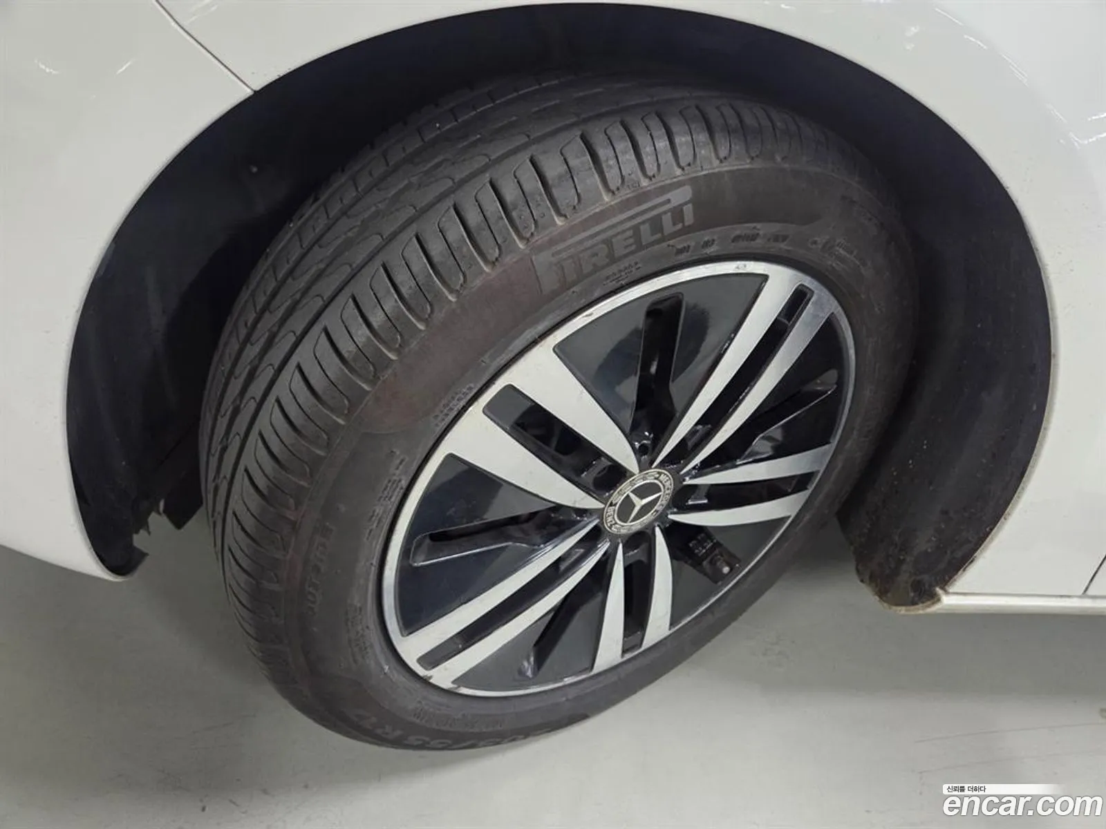 Mercedes-Benz A-Class W177 2022 — 12