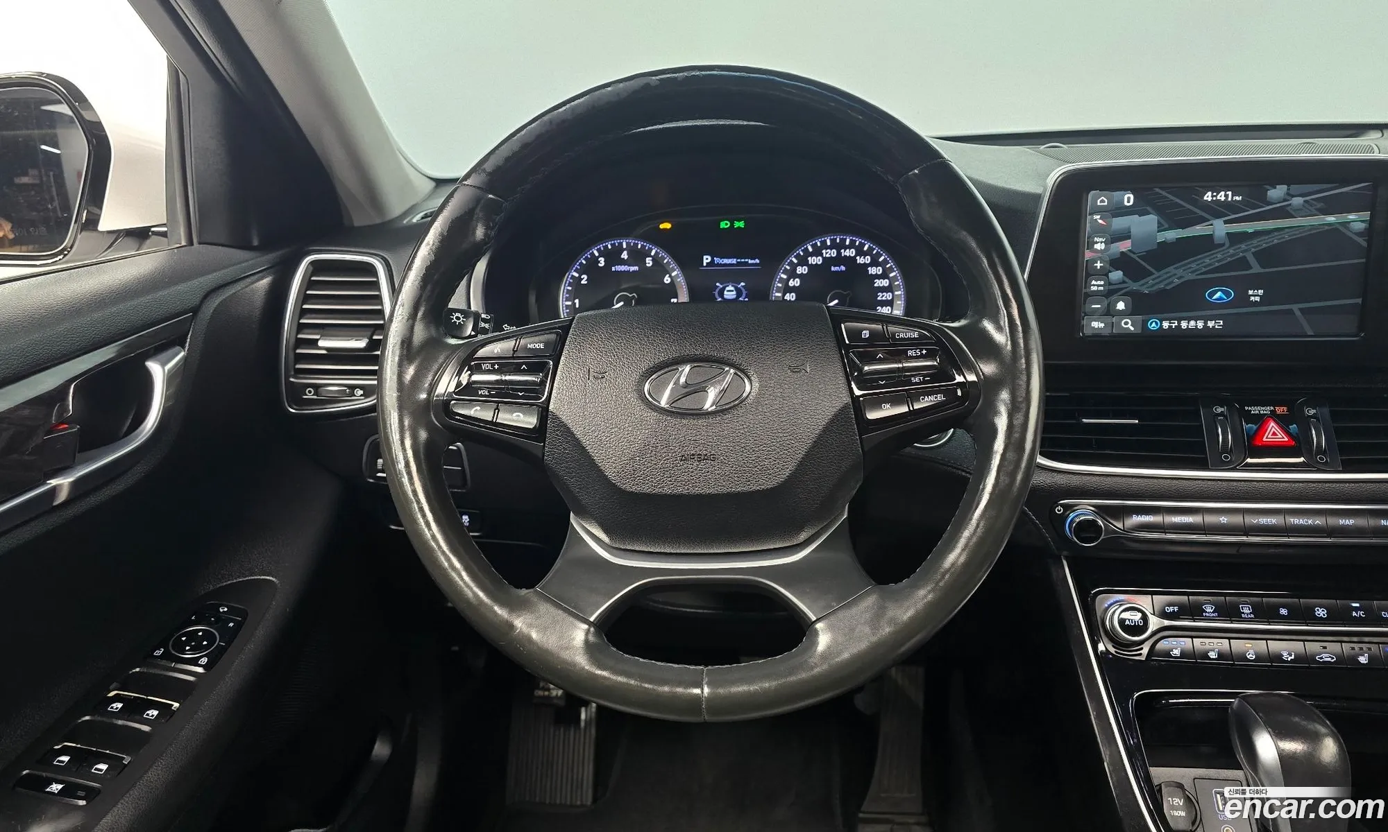 Hyundai Grandeur IG 2017 — 25