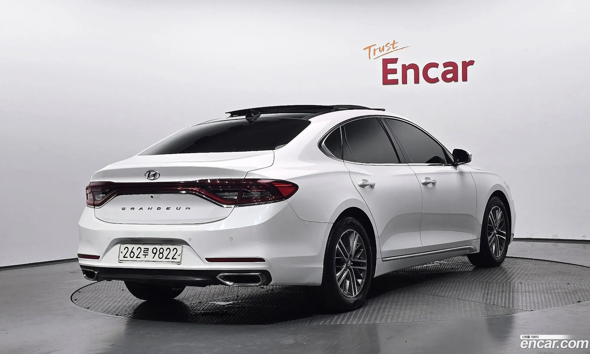 Hyundai Grandeur IG 2017 — 21
