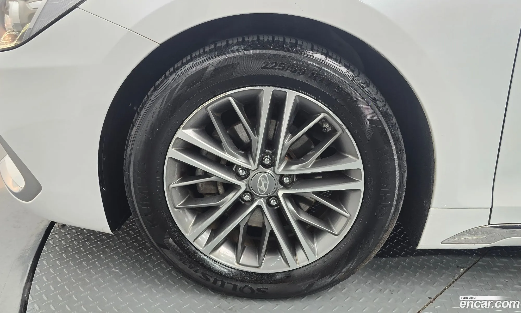 Hyundai Grandeur IG 2017 — 30