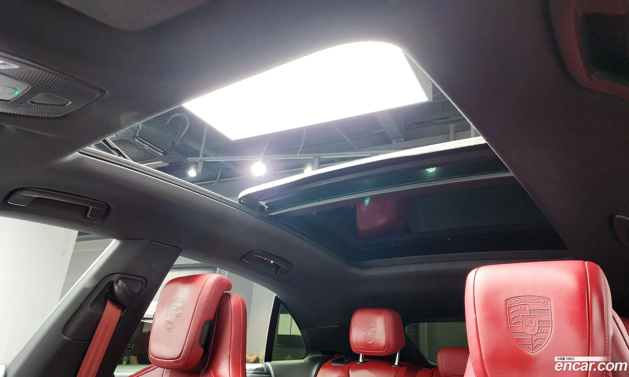 Porsche Macan EV 2025 WP1AA2XA2SL000476 — 7