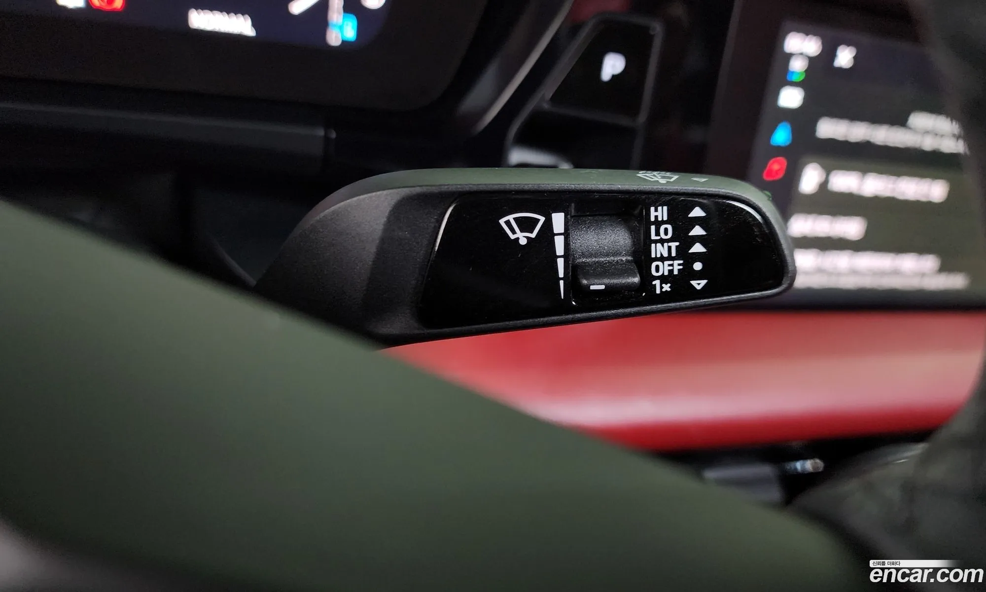 Porsche Macan EV 2025 WP1AA2XA2SL000476 — 10