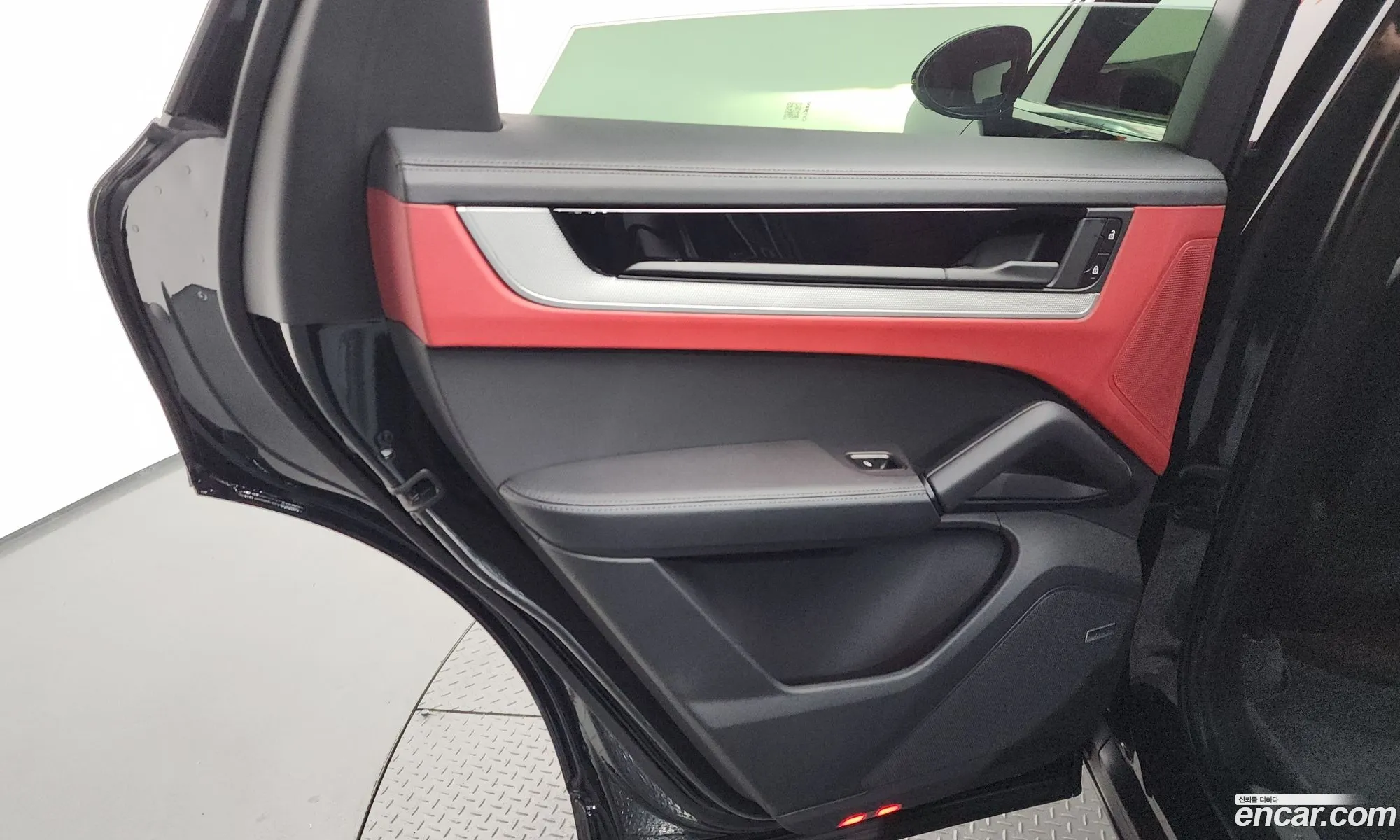 Porsche Cayenne 2025 WP1AA29Y2SDA04177 — 38