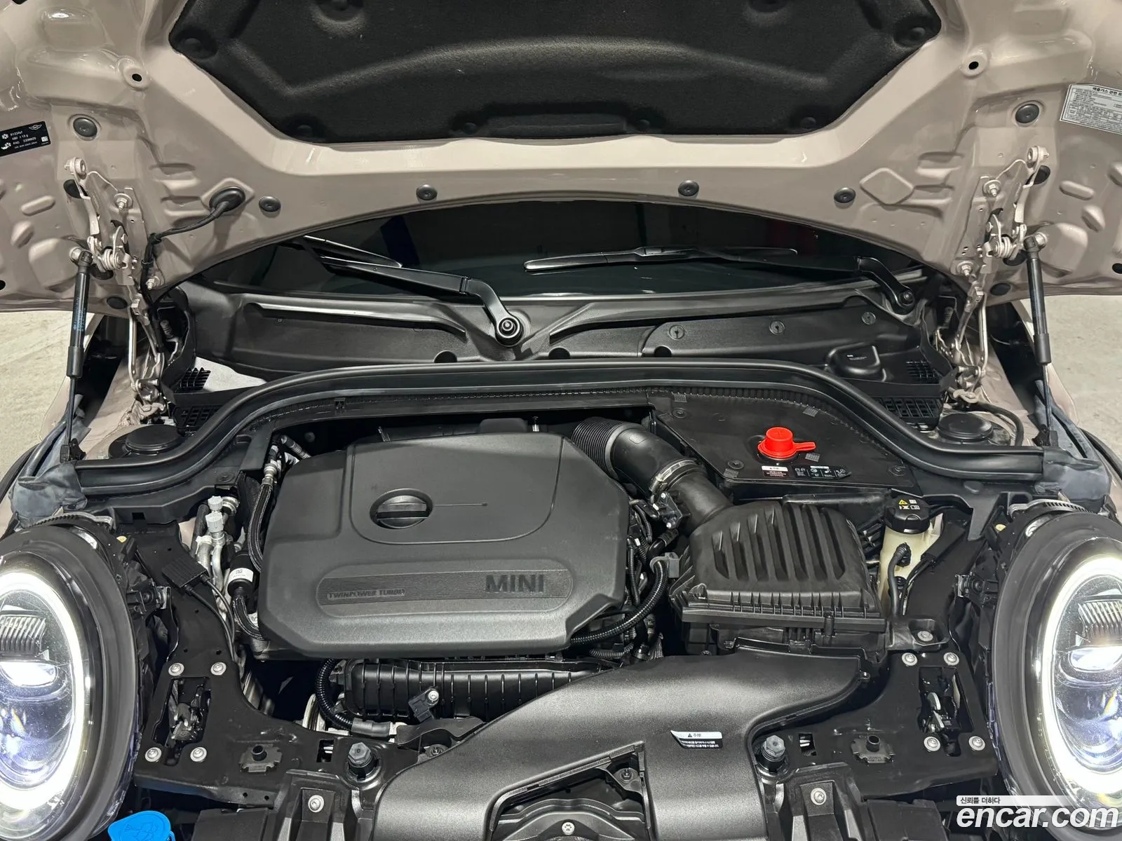 Mini Cooper 2023 — 6