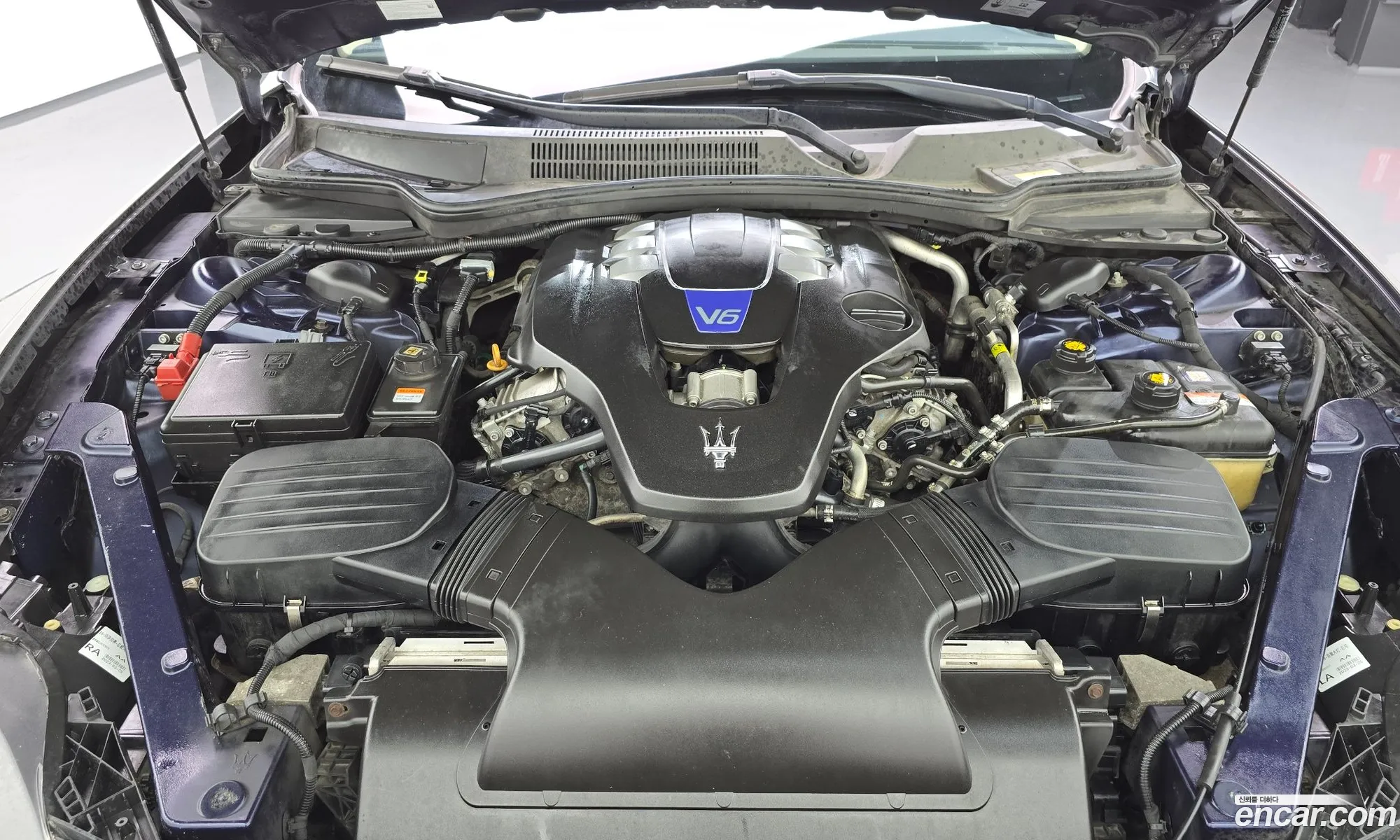 Maserati Quattroporte 2014 — 19