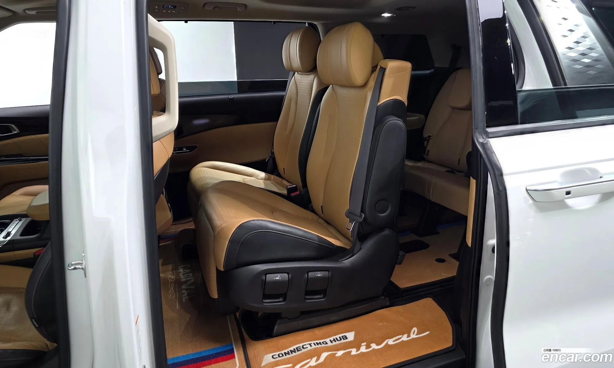 Kia Carnival 2022 — 23