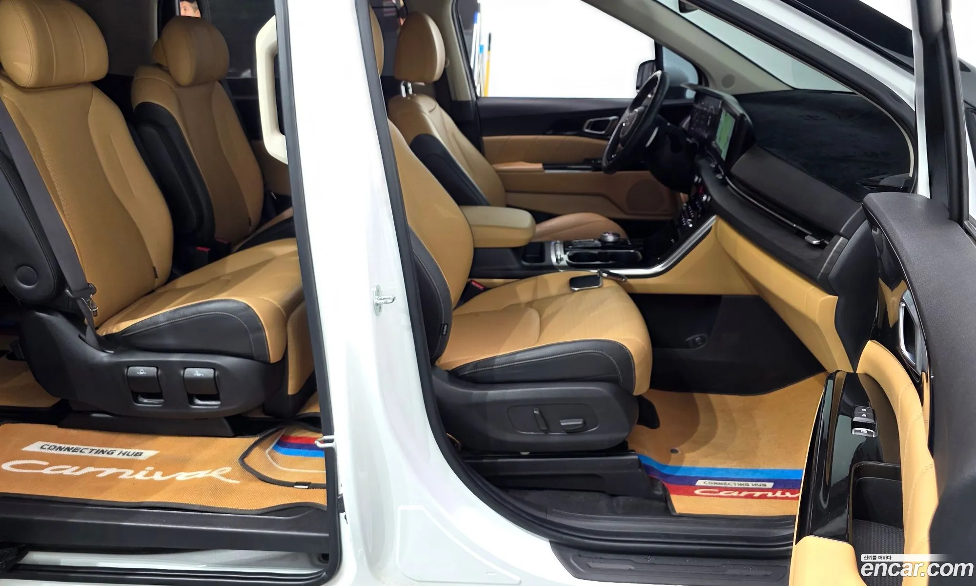 Kia Carnival 2022 — 22