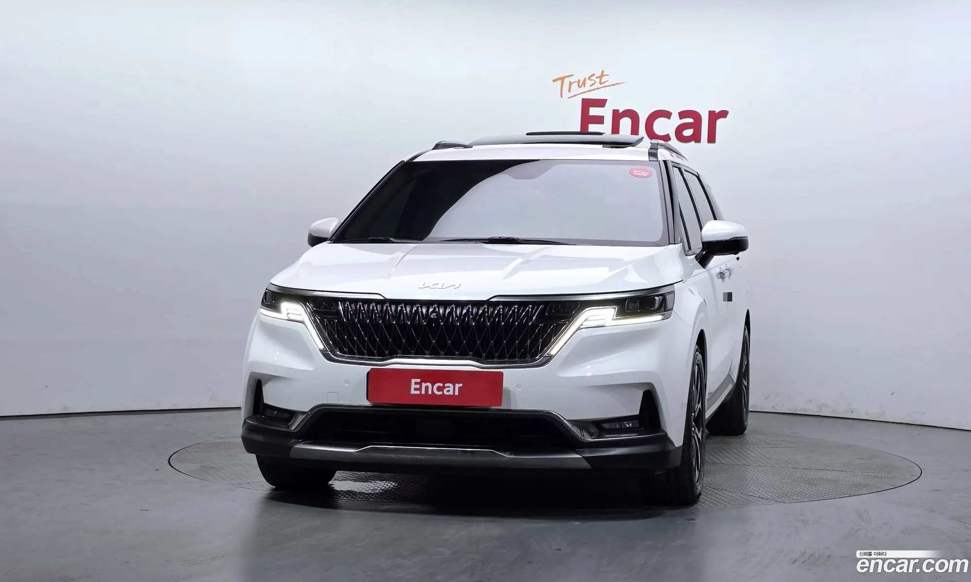 Kia Carnival 2022 — 7