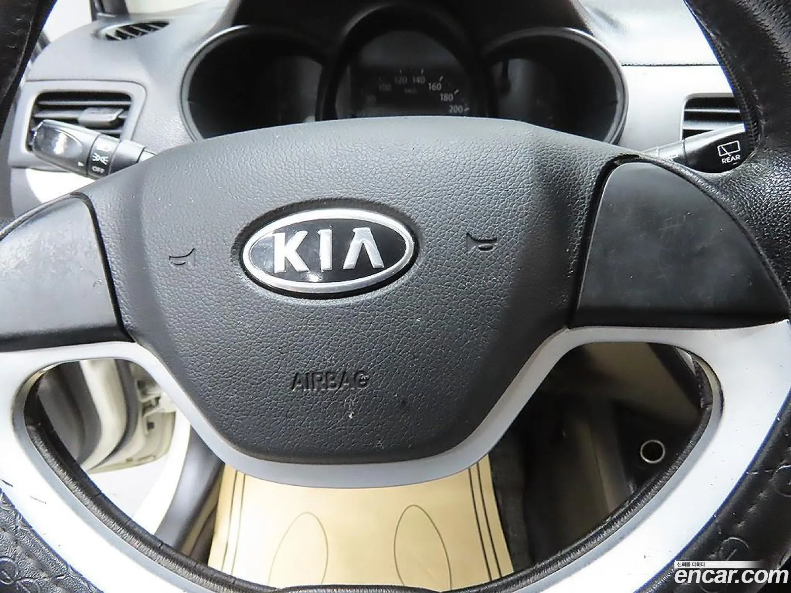 Kia Morning 2011 — 13