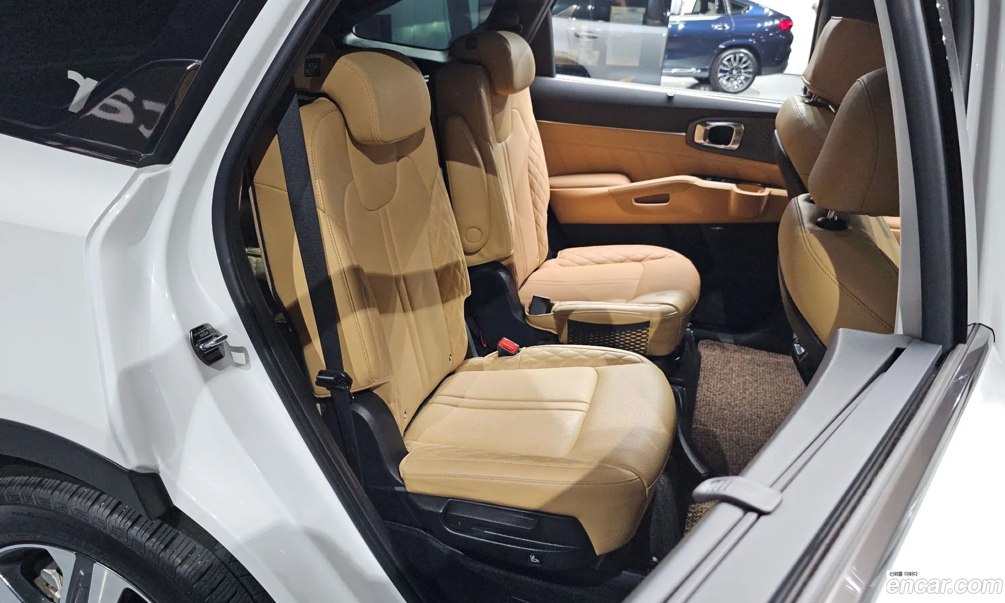 Kia Sorento 2022 — 28