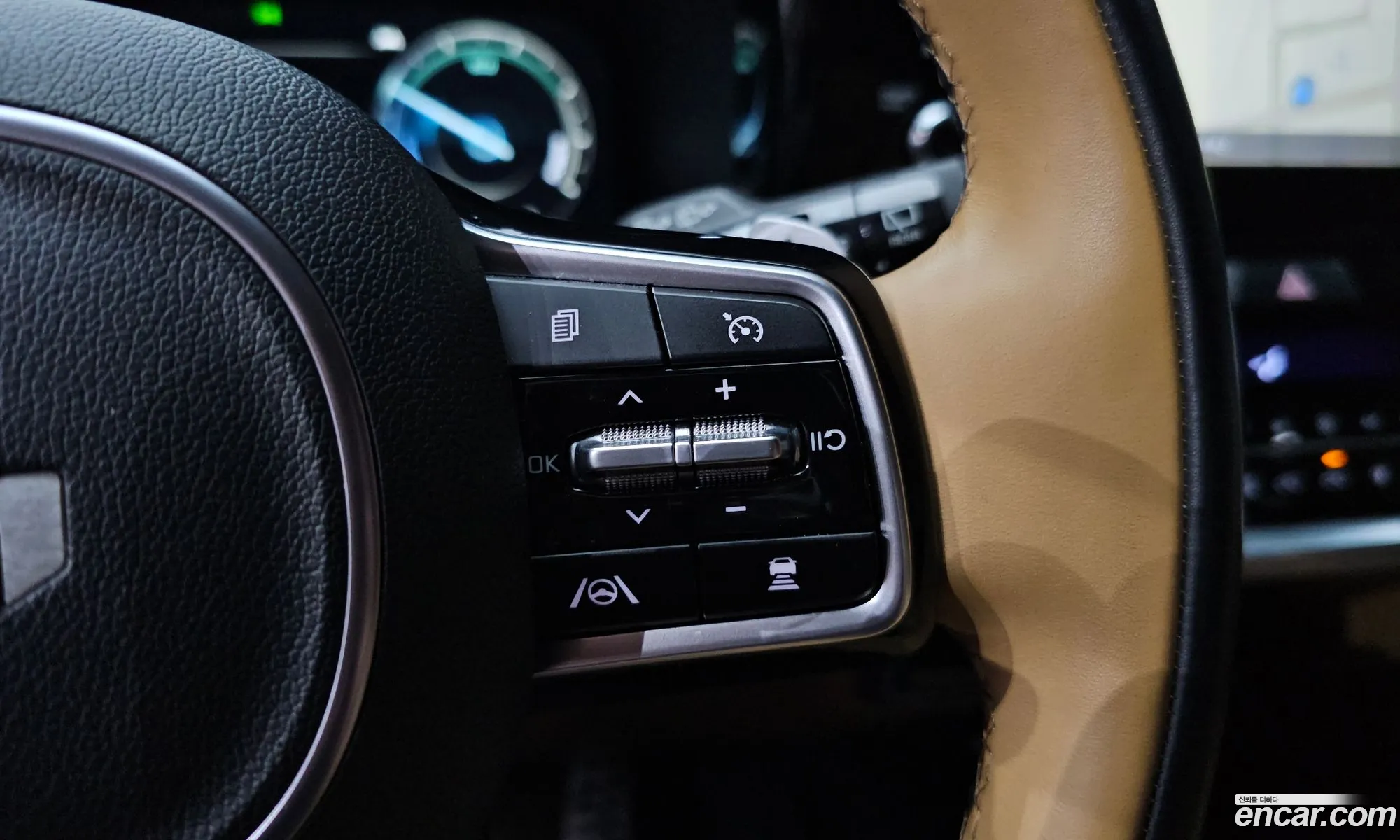 Kia Sorento 2022 — 23