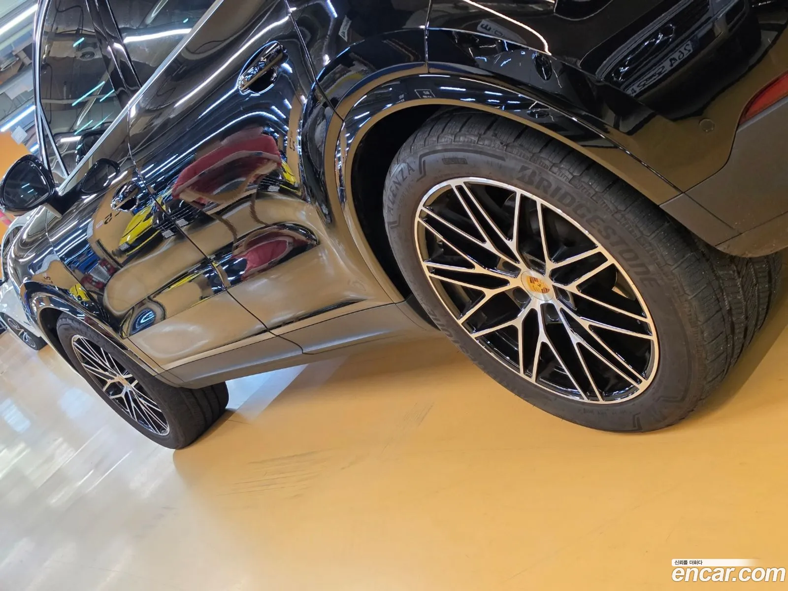 Porsche Cayenne 2024 — 16