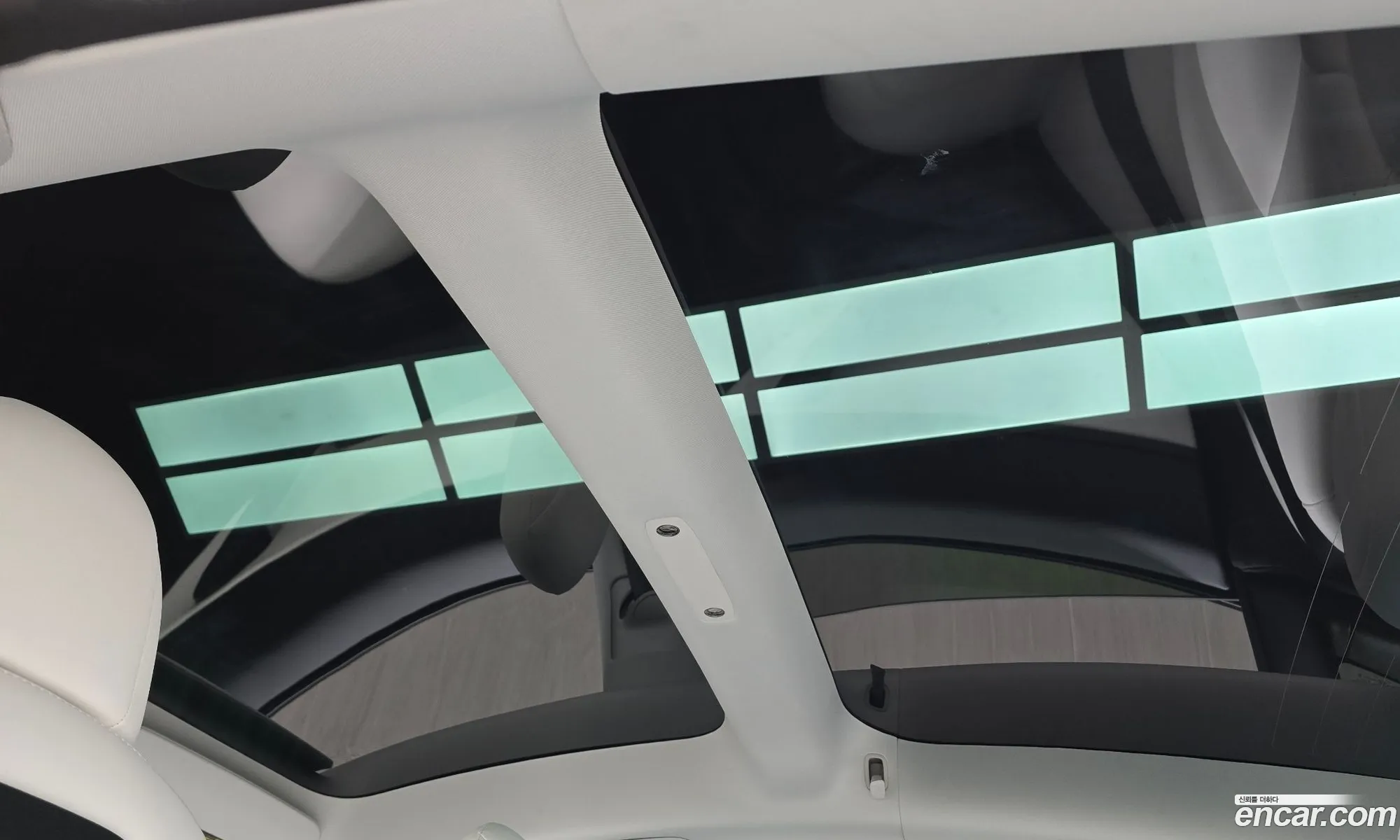 Tesla Model 3 2021 5YJ3E1EC5MF912220 — 28