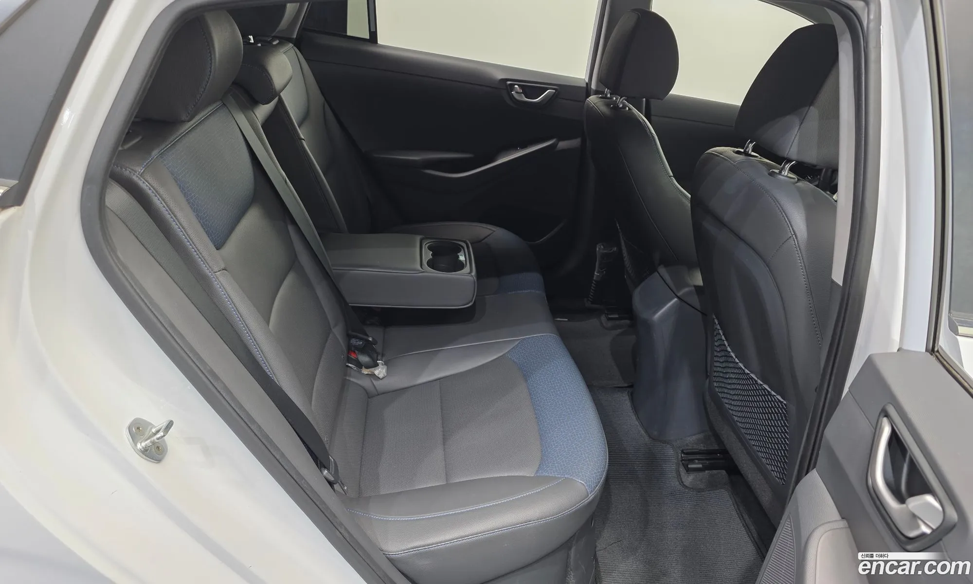 Hyundai Ioniq Hybrid