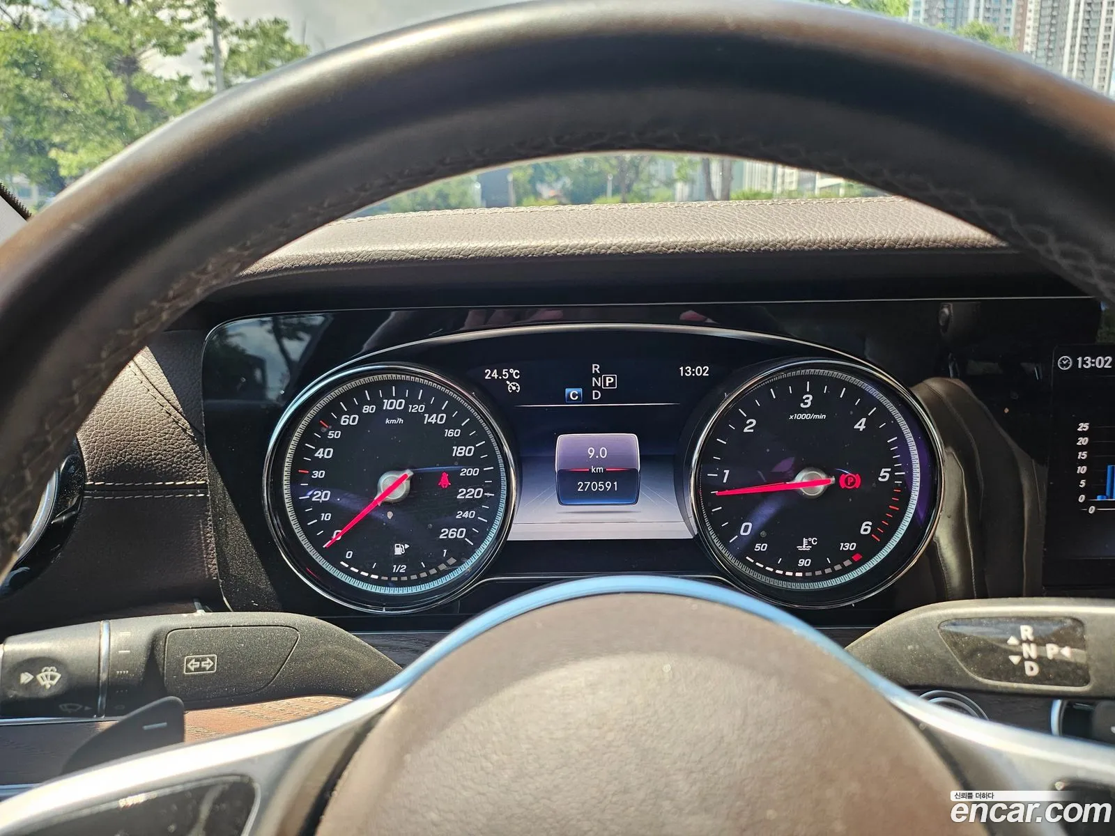 Mercedes-Benz E-Class W213 2019 — 12