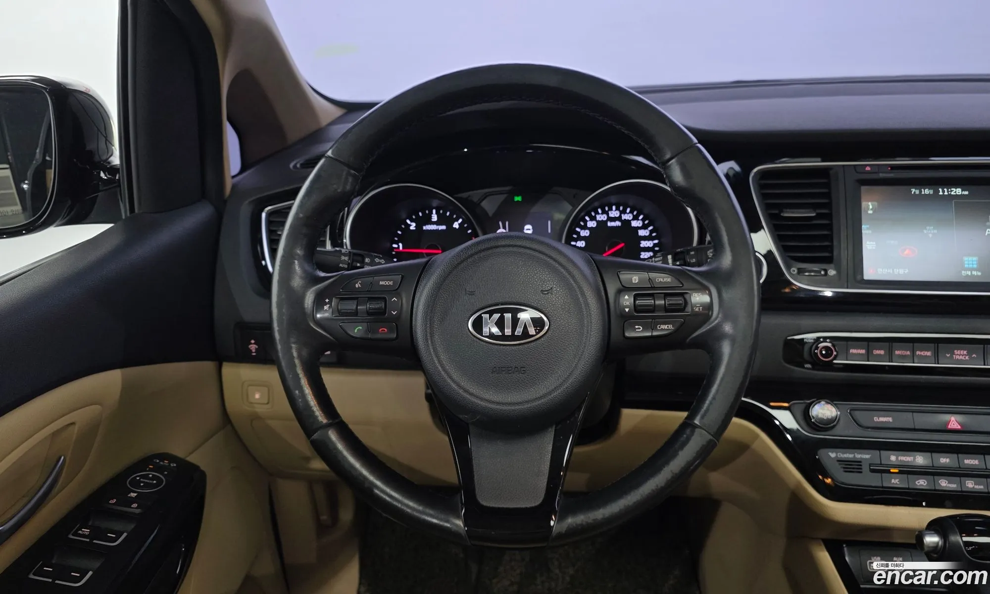 Kia Carnival 2014 KNAMC81ABFS024024 — 16