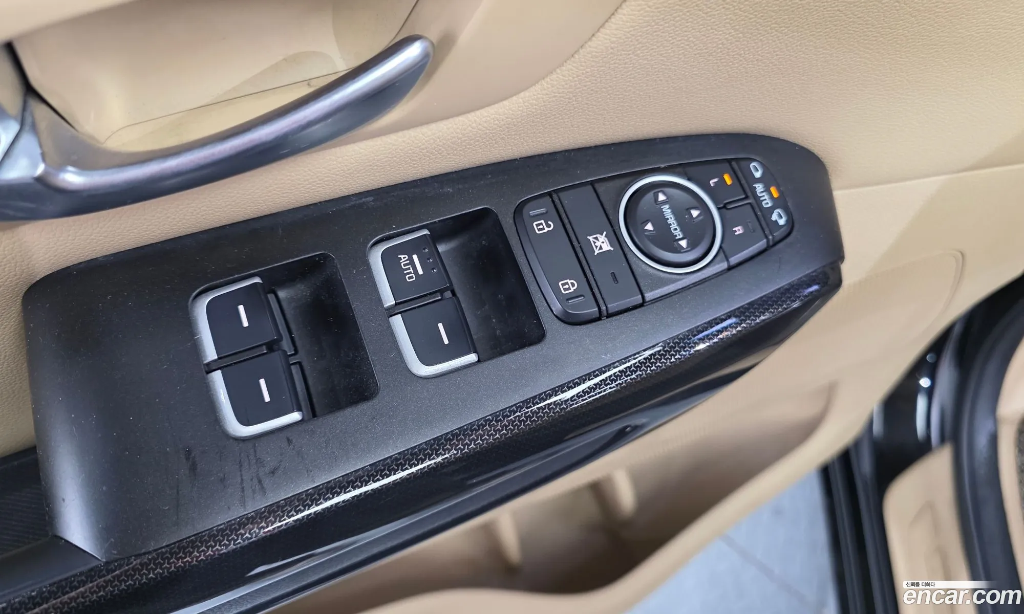 Kia Carnival 2014 KNAMC81ABFS024024 — 4