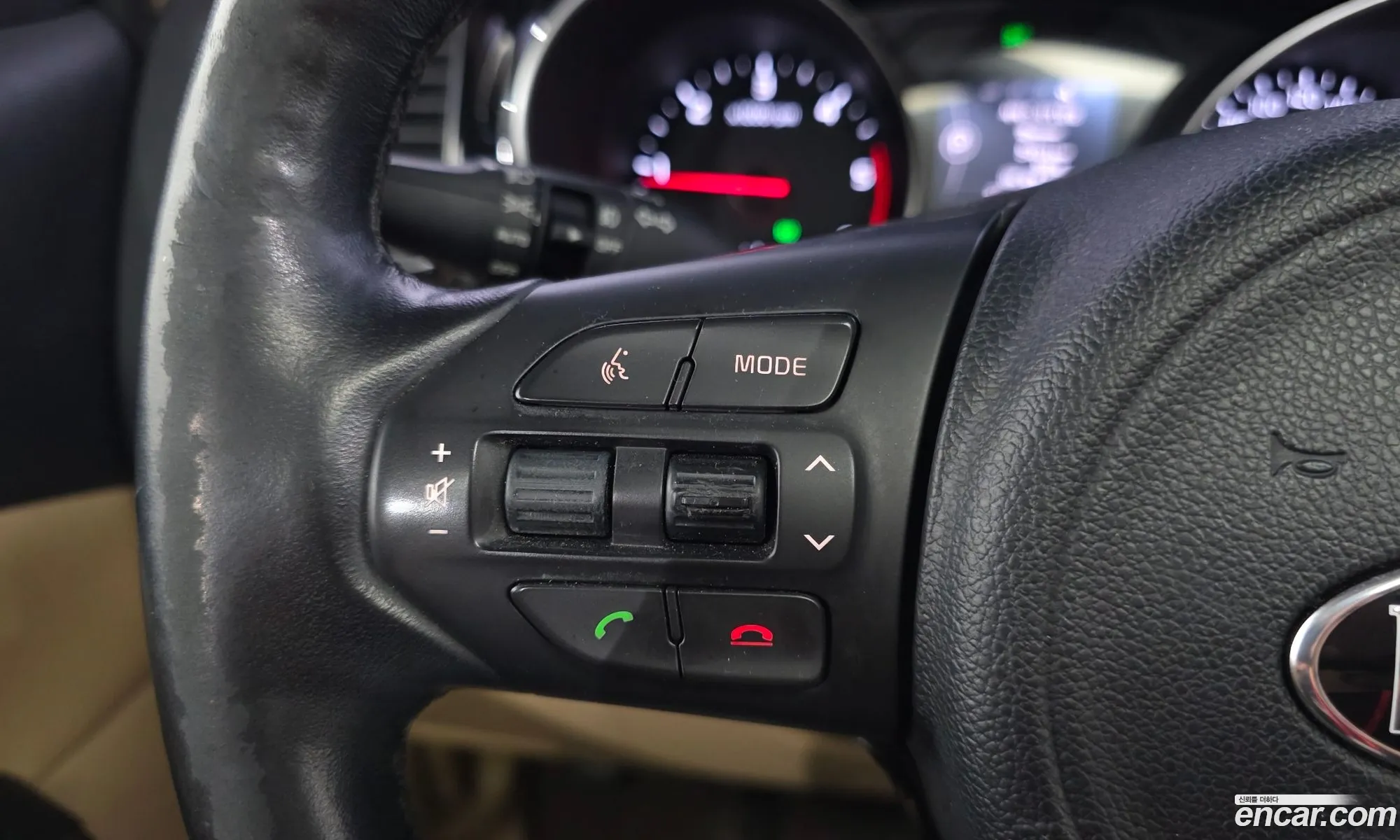 Kia Carnival 2014 KNAMC81ABFS024024 — 24