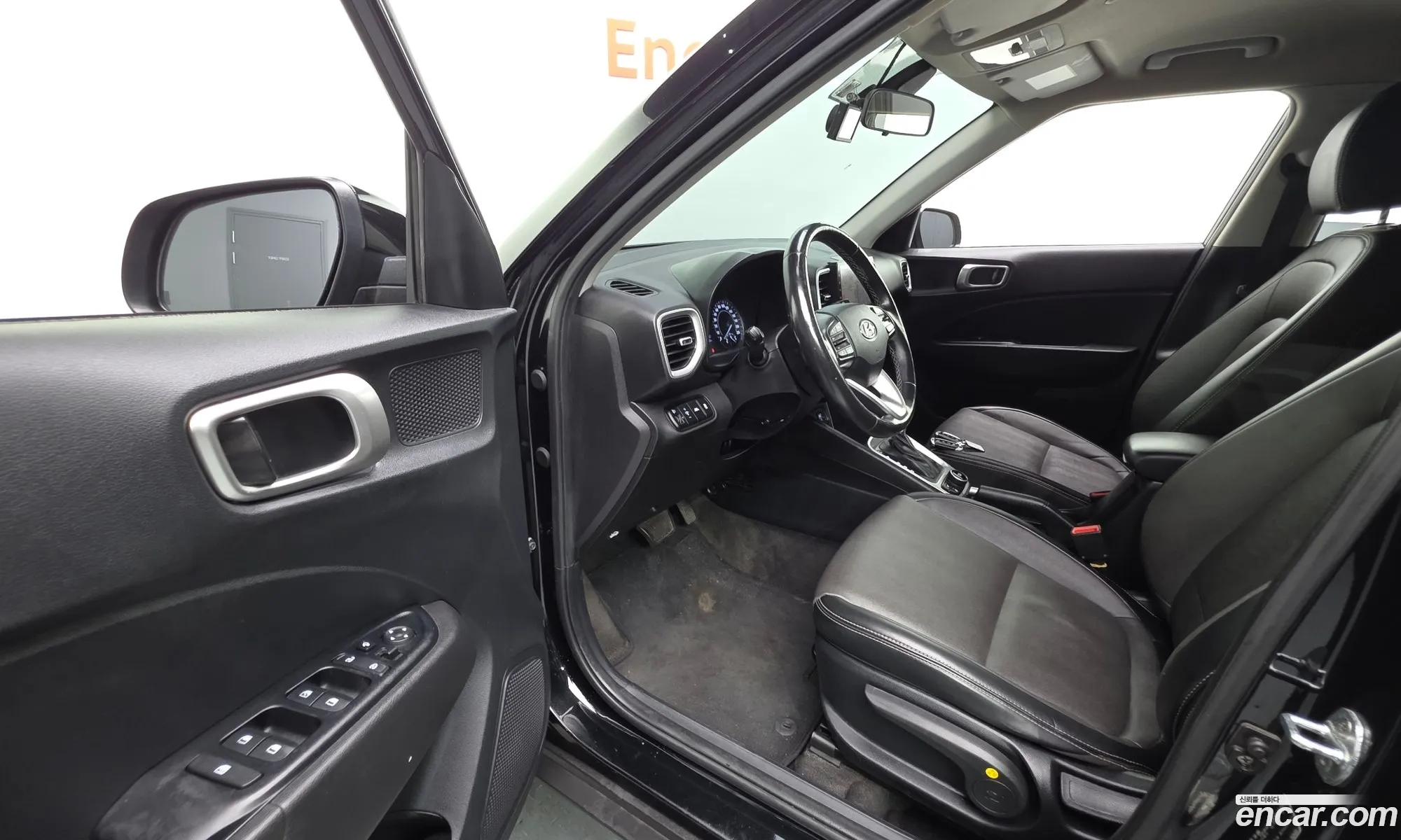 Hyundai Venue 2020 KMHRB813ELU074767 — 6