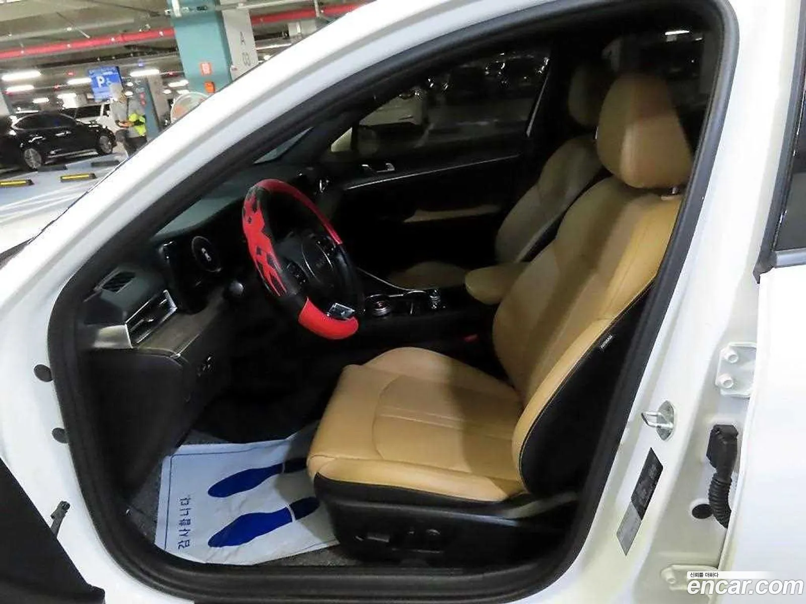 Kia K5 2022 — 10