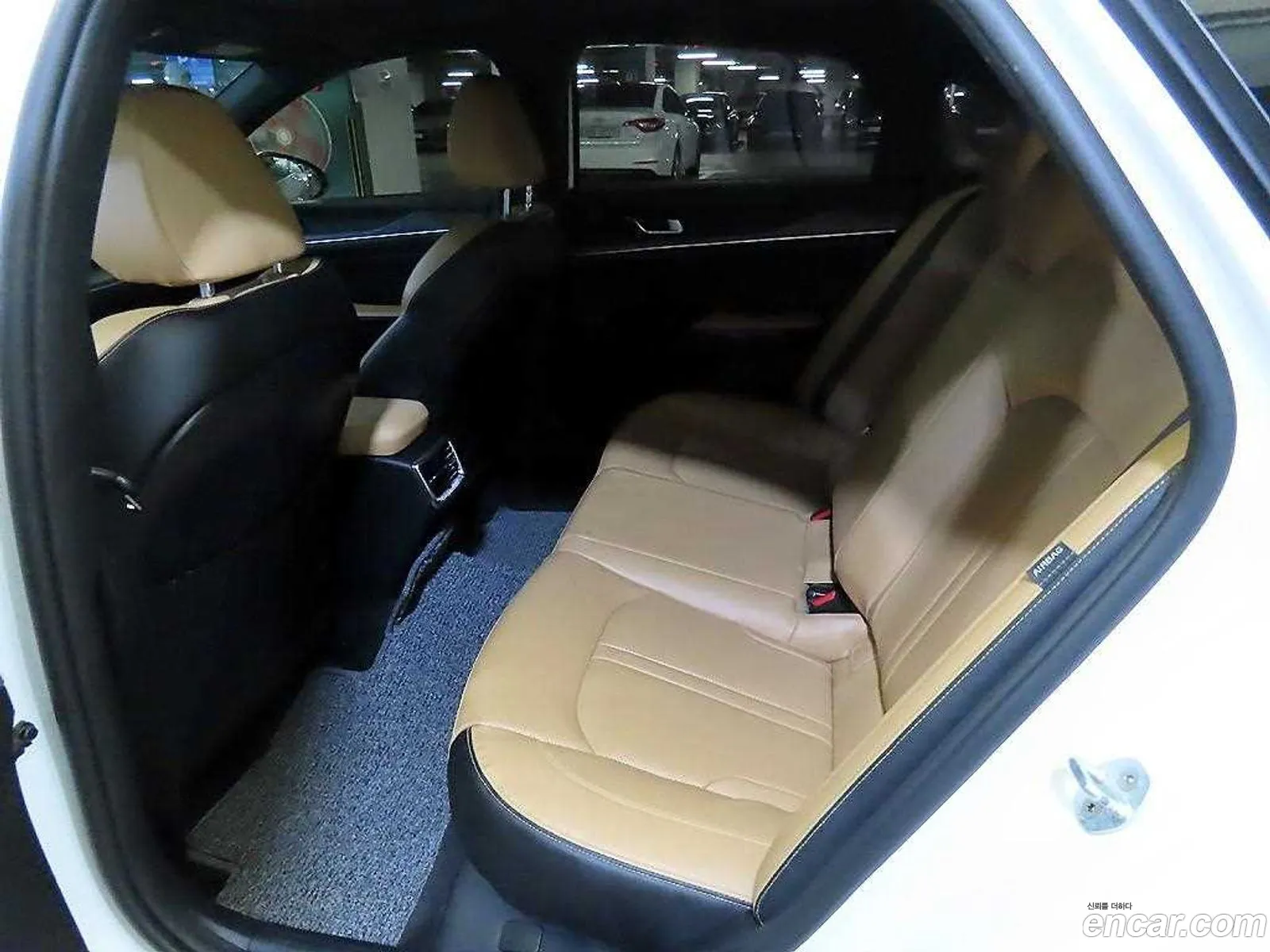 Kia K5 2022 — 17