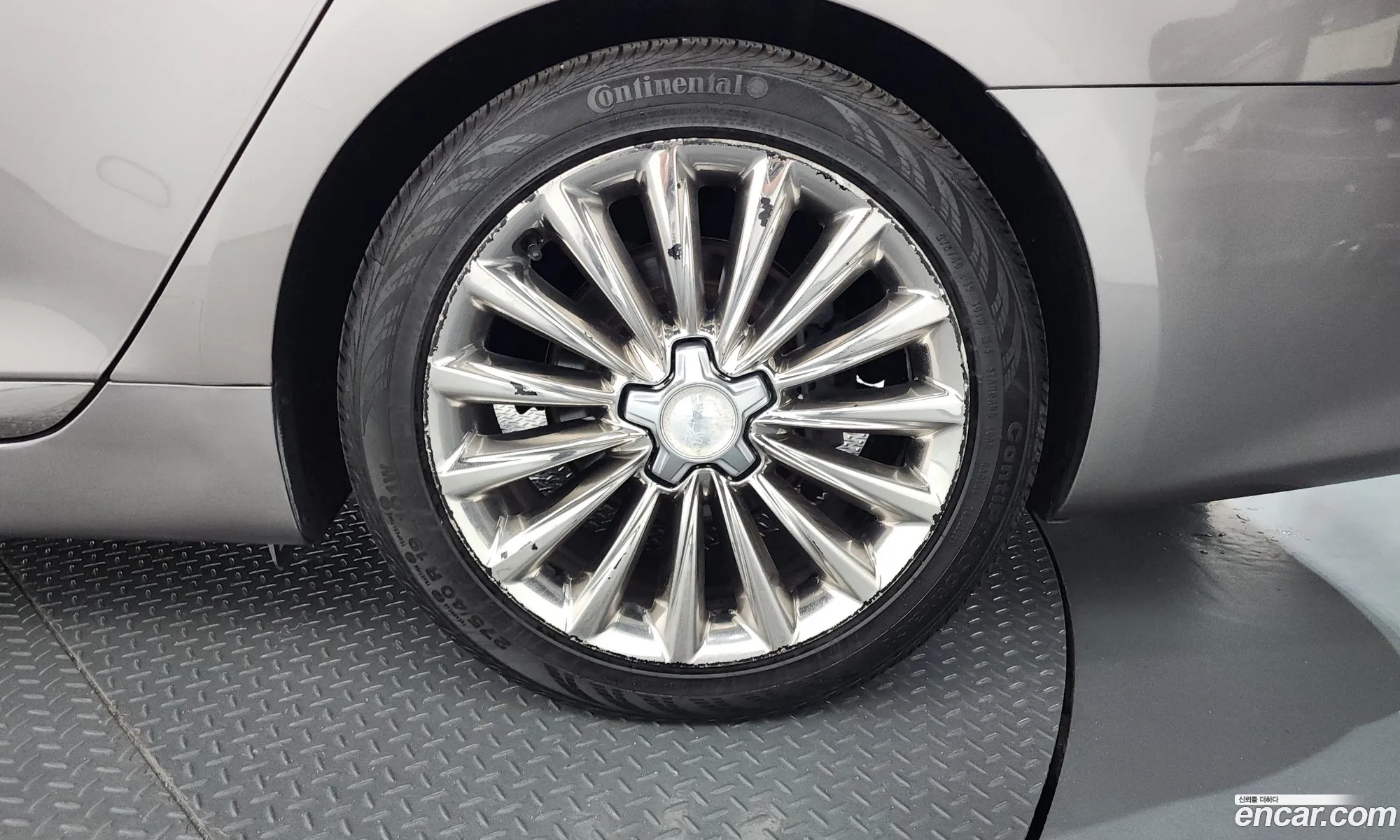 Kia K9 2014 KNALW413BFS024797 — 12