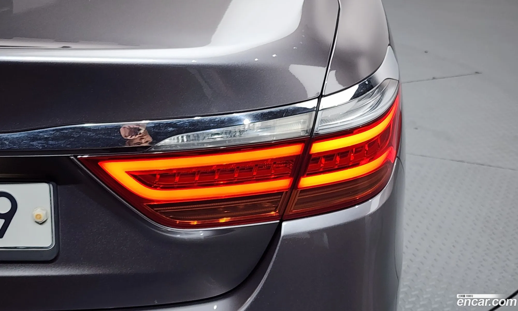 Kia K9 2014 KNALW413BFS024797 — 11