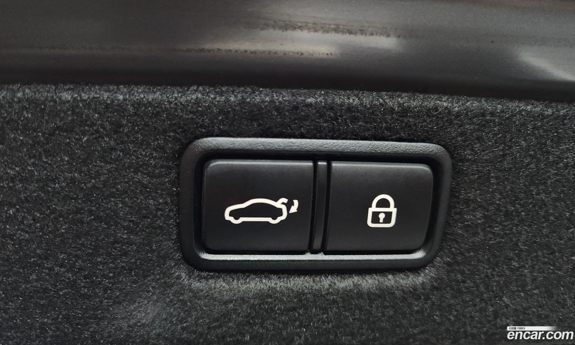 Kia K9 2014 KNALW413BFS024797 — 20