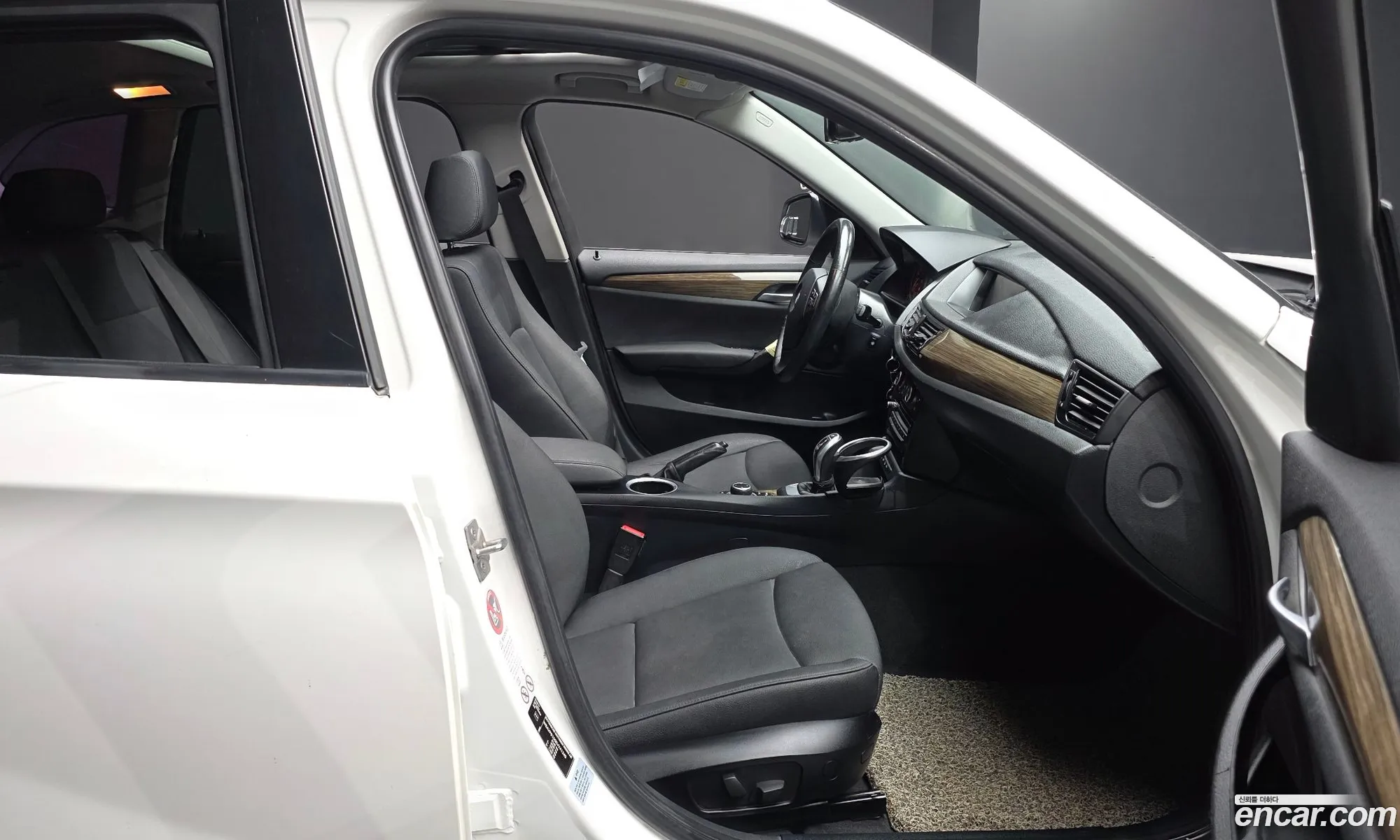 BMW X1 2014 WBAVP9100EVV41349 — 8