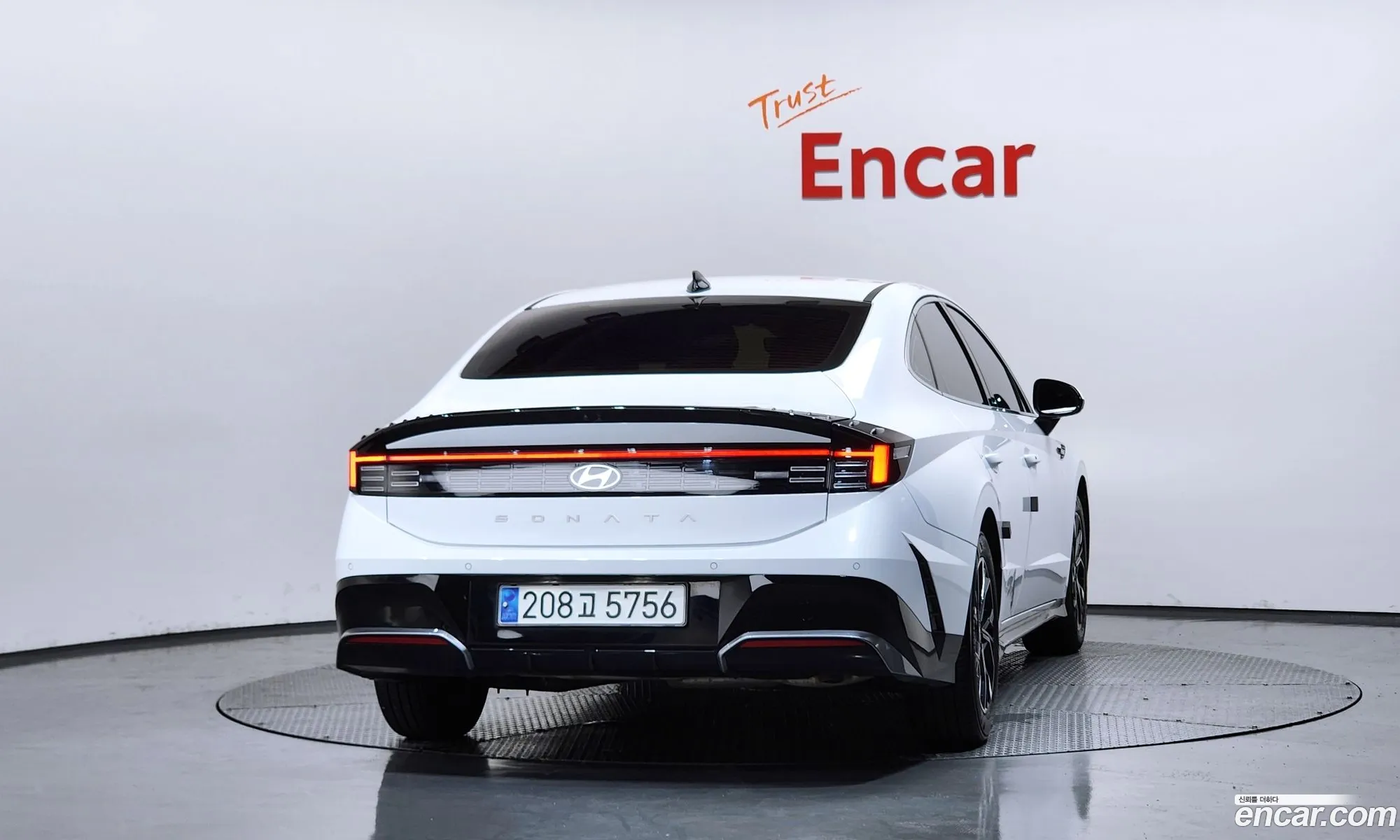 Hyundai Sonata the Edge 2024 KMHL141EBSA468294 — 25