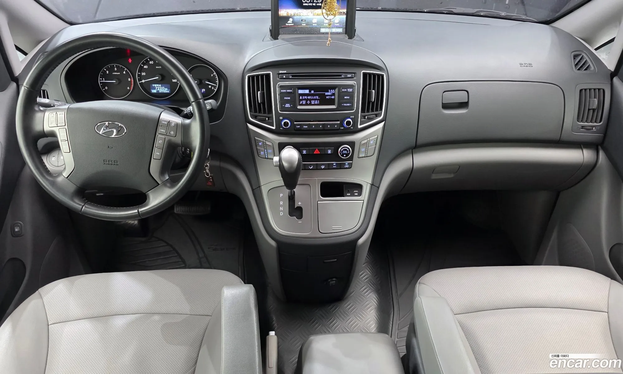 Hyundai Grand Starex 2020 — 24