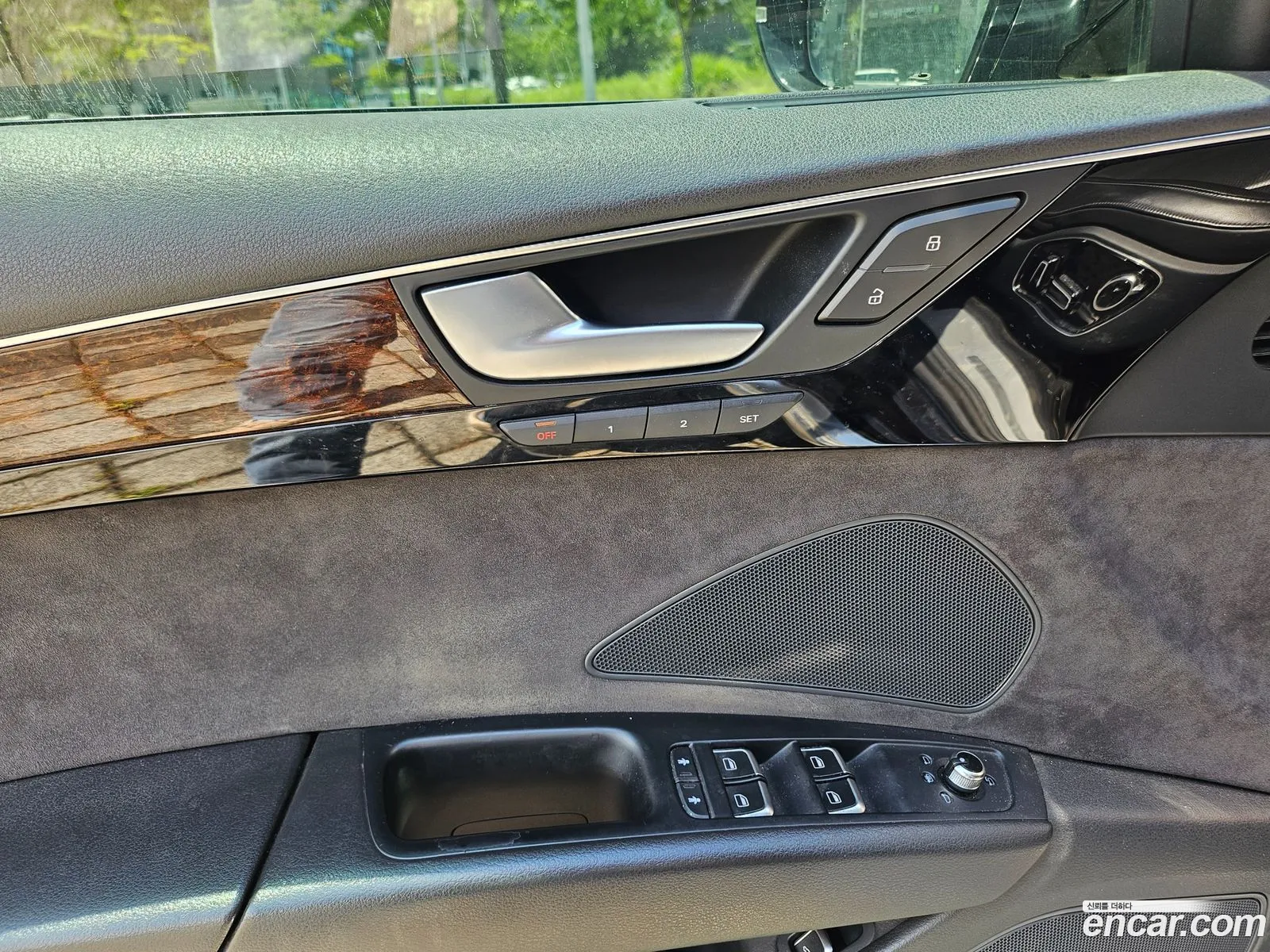 Audi A8 2015 — 8
