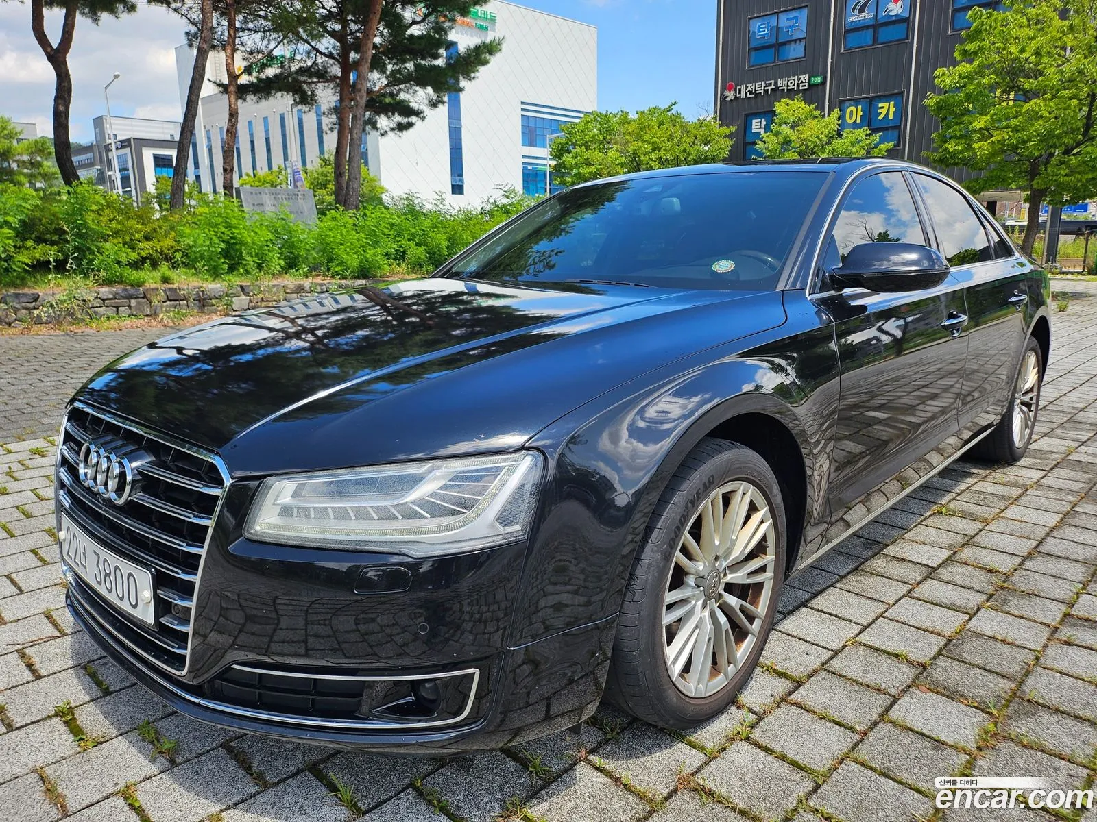 Audi A8 2015 — 17