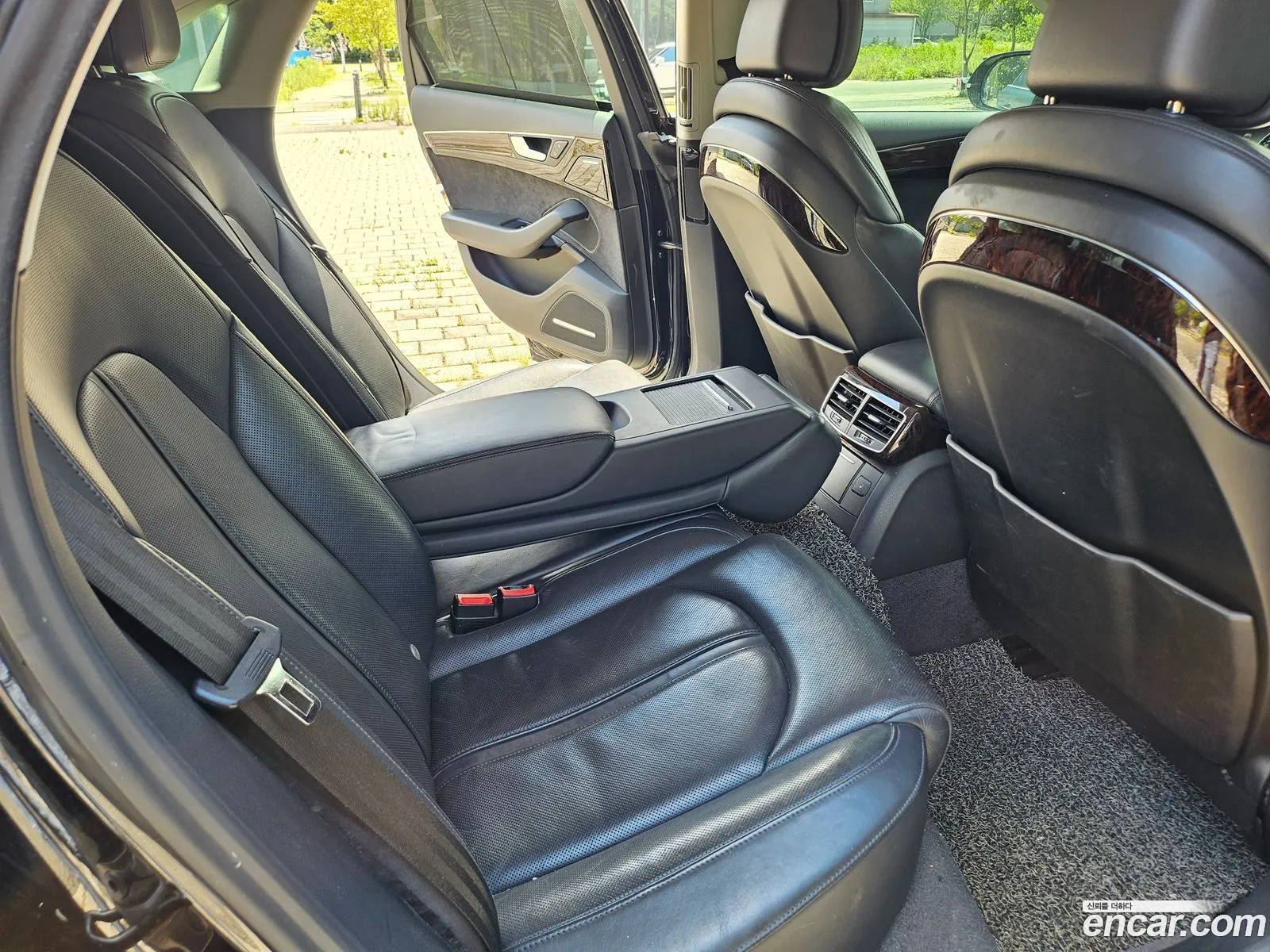Audi A8 2015 — 6