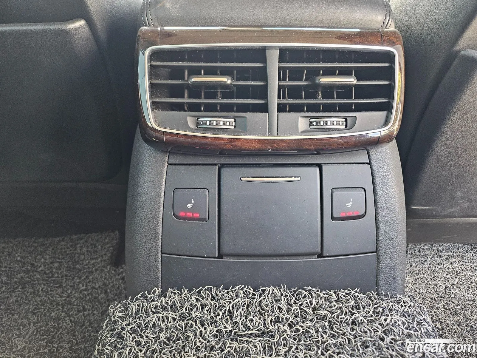 Audi A8 2015 — 7