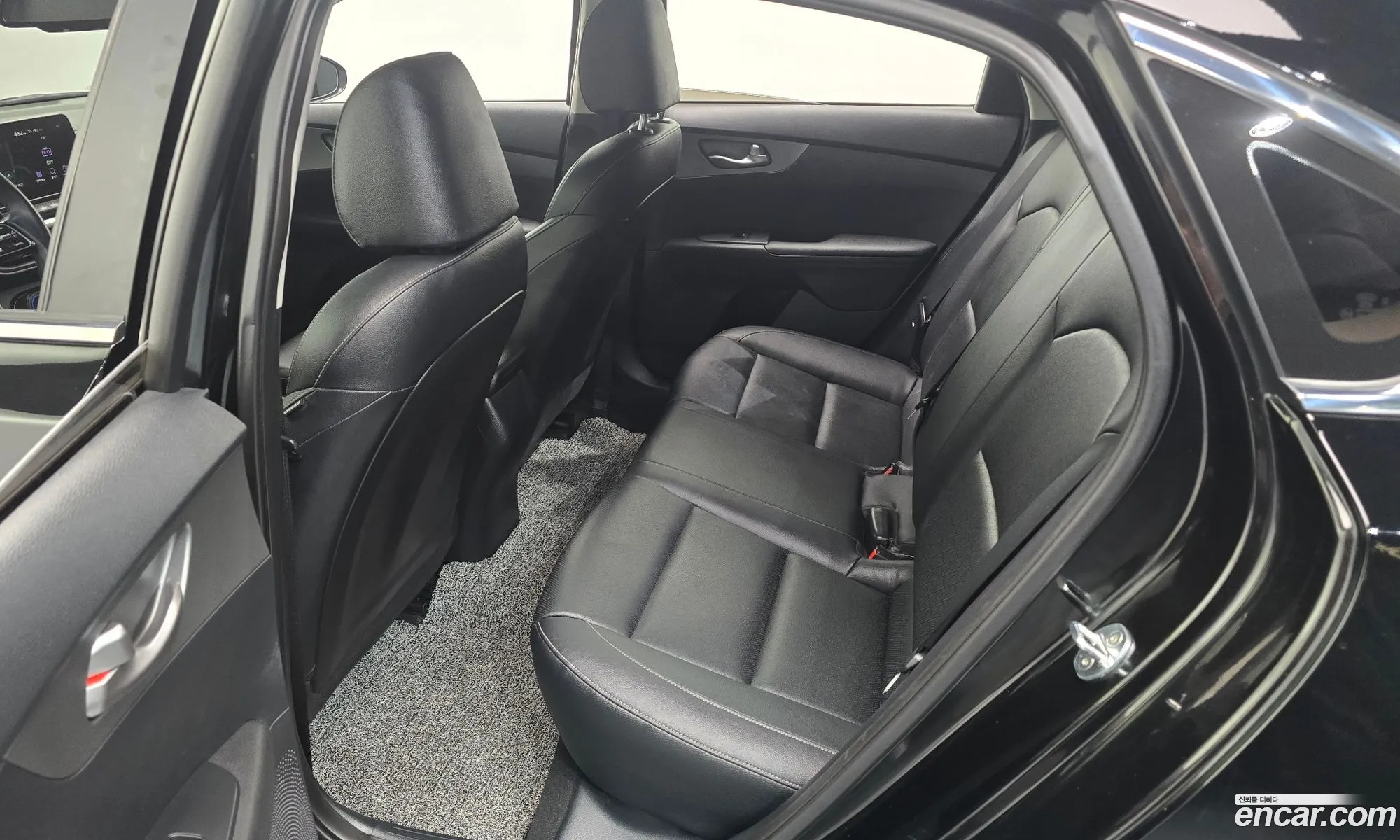 Kia K3 2021 KNAF141BEMA110085 — 19
