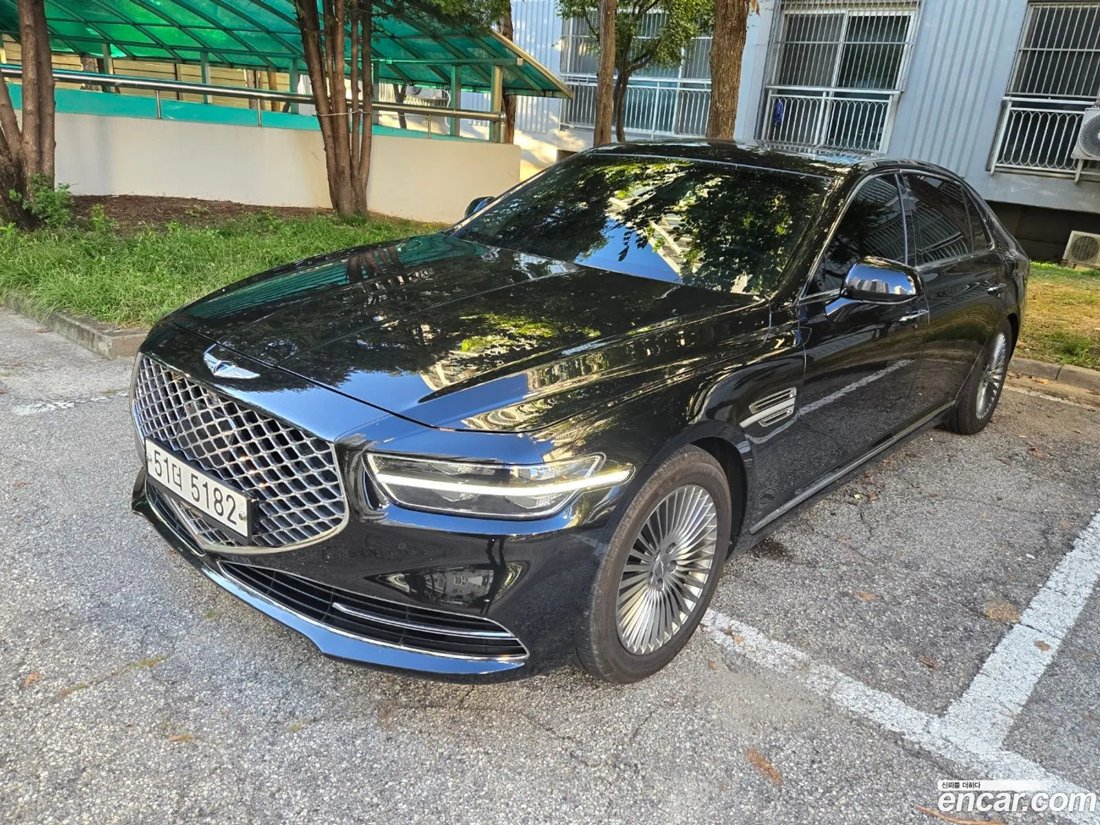 Genesis G90 2019 — 16