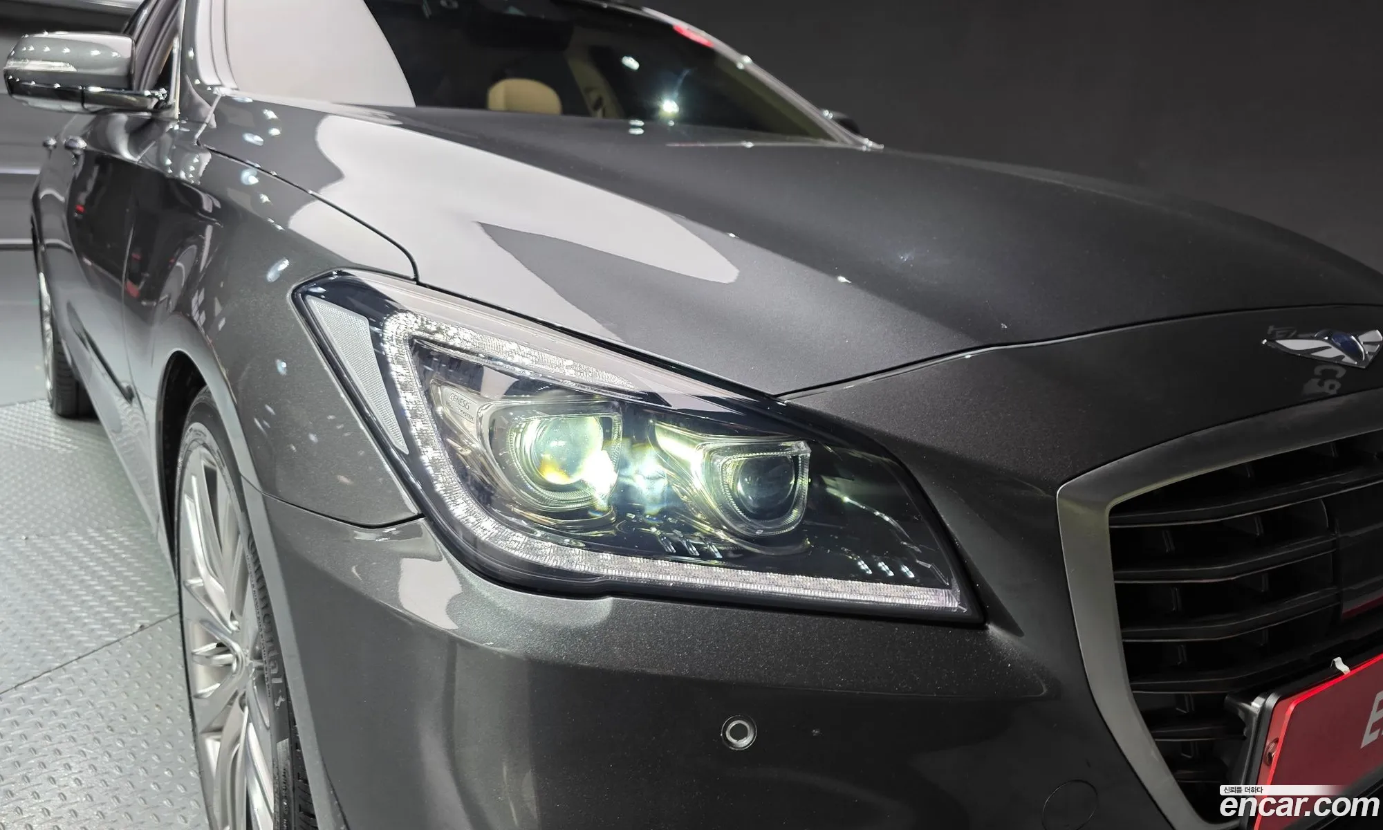Genesis G80 2019 KMHGN41EDKU323106 — 22