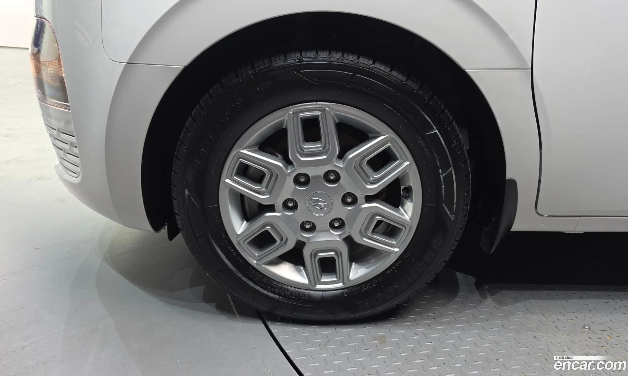 Hyundai Staria 2023 KMFYCX71BPC100983 — 29