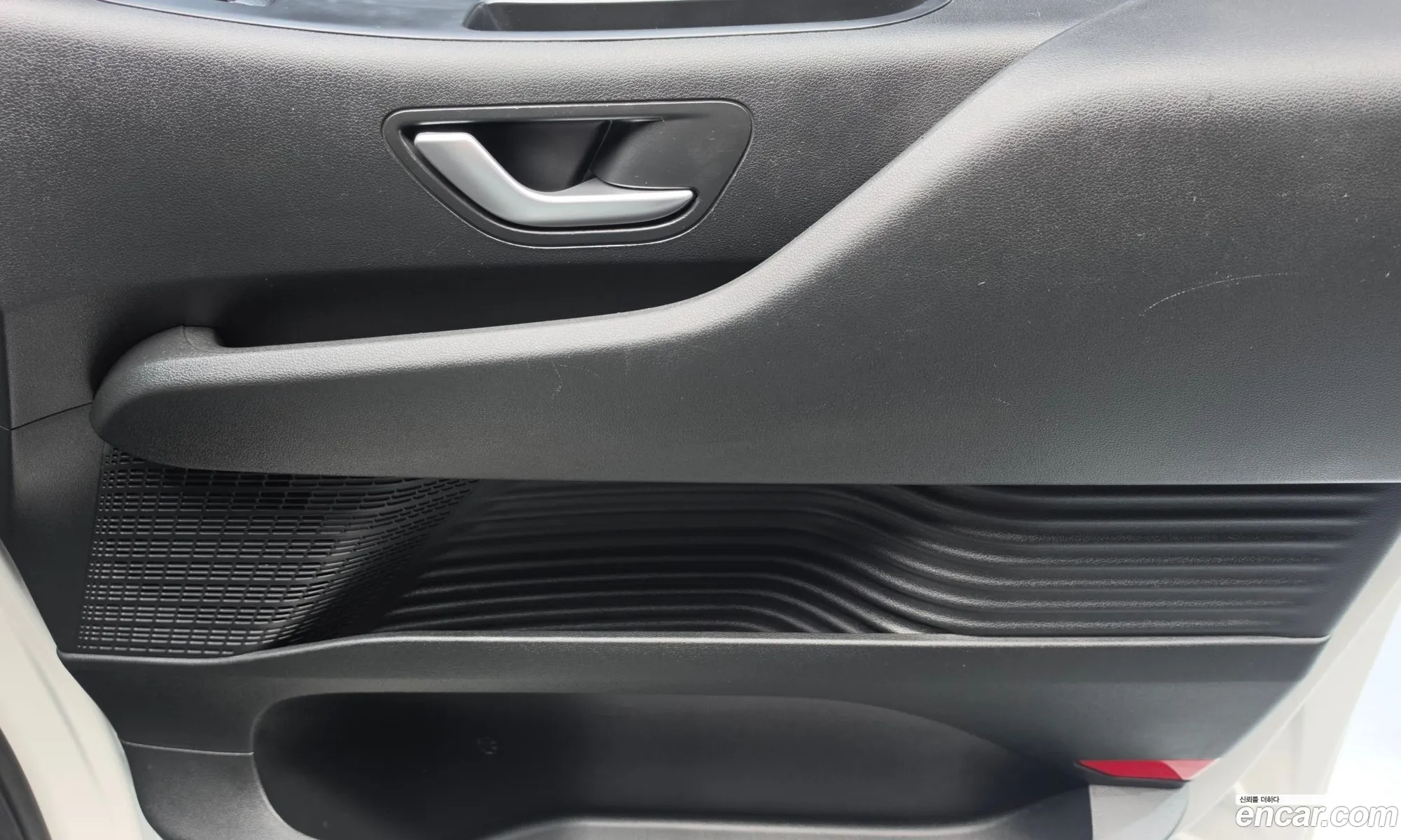 Hyundai Staria 2023 KMFYCX71BPC100983 — 20