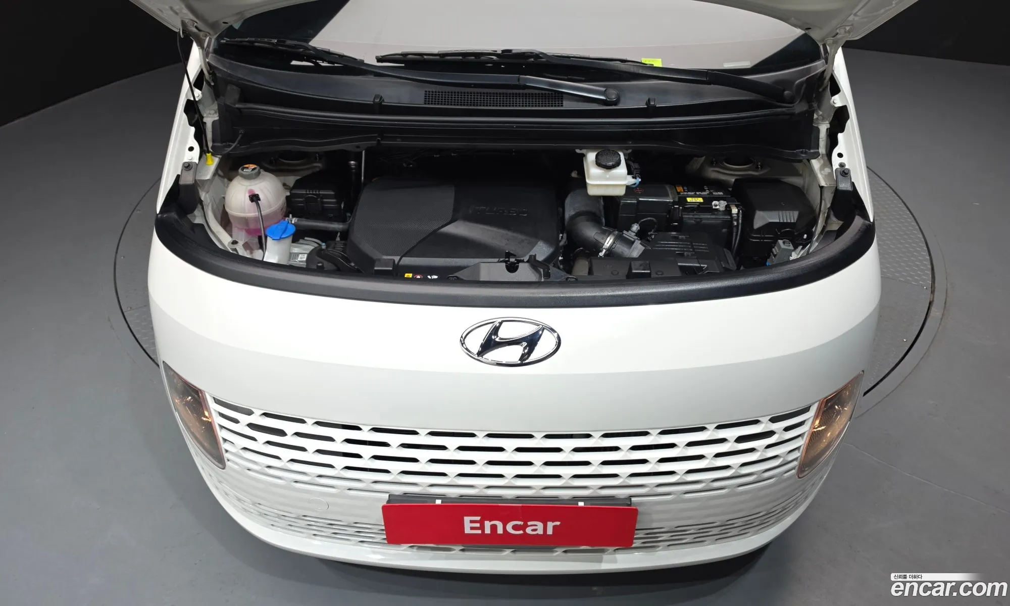 Hyundai Staria 2023 KMFYCX71BPC100983 — 7